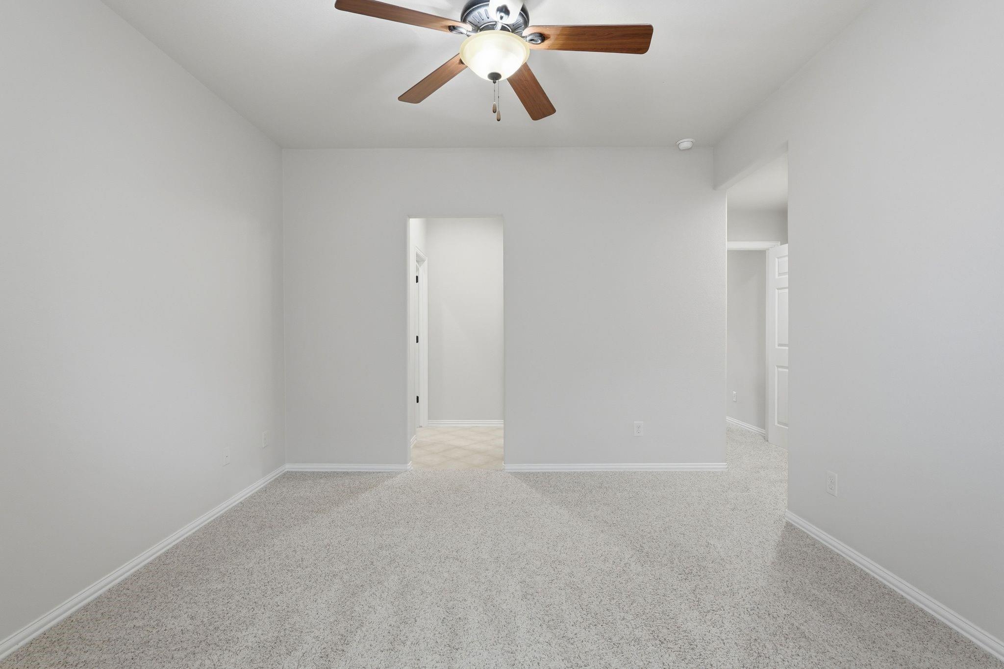 126 E Cove View Trail