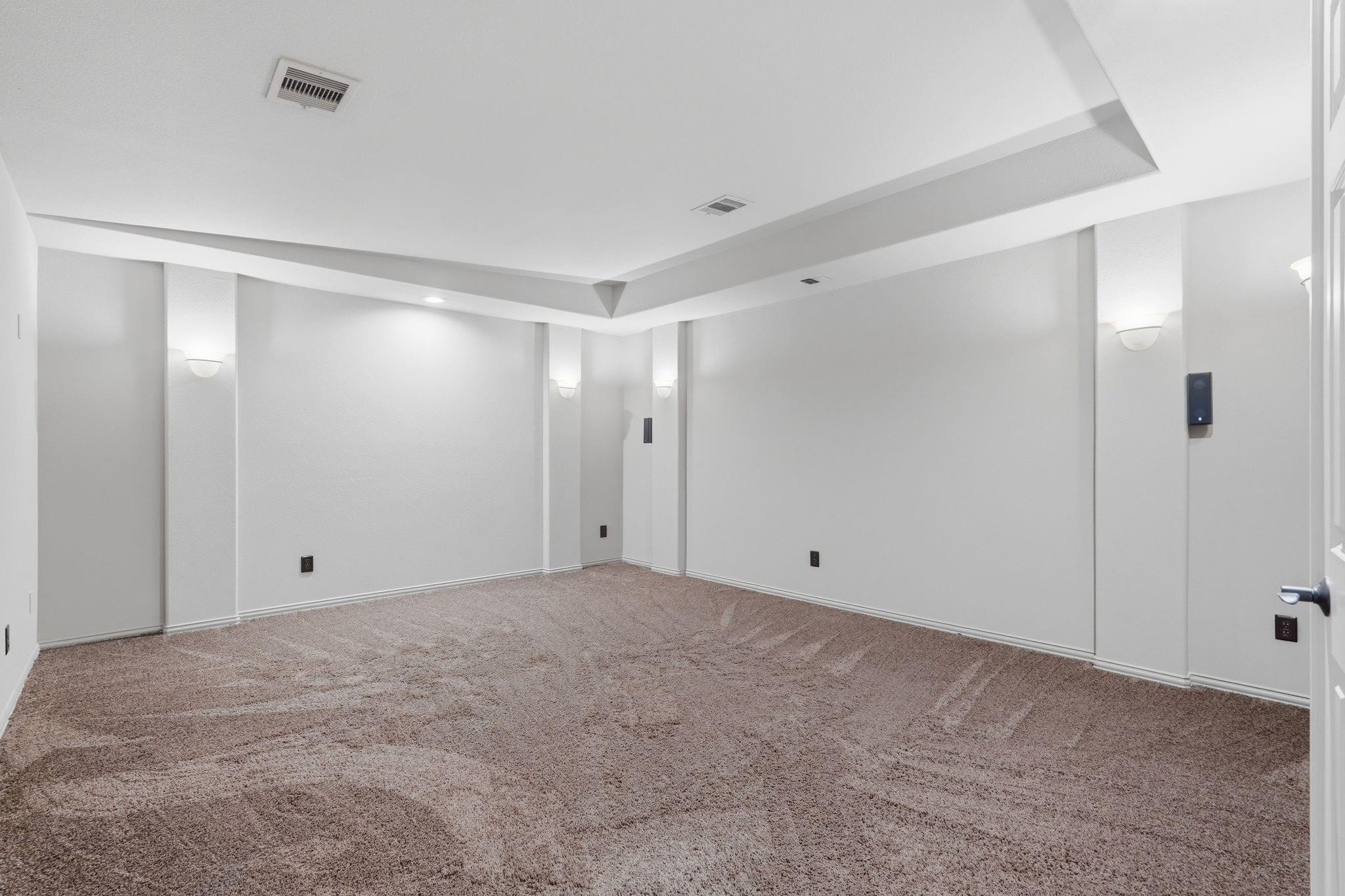 126 E Cove View Trail