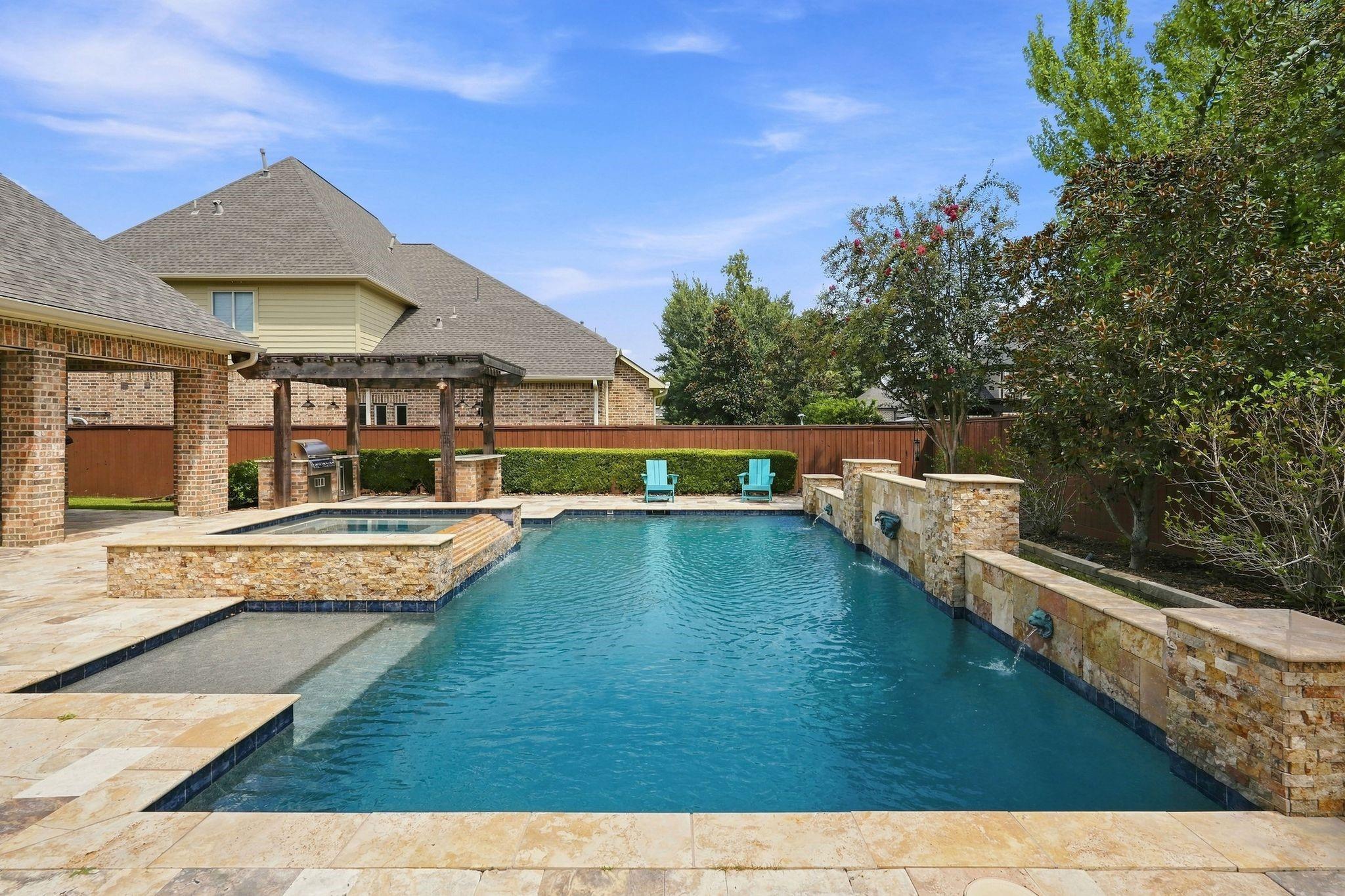126 E Cove View Trail