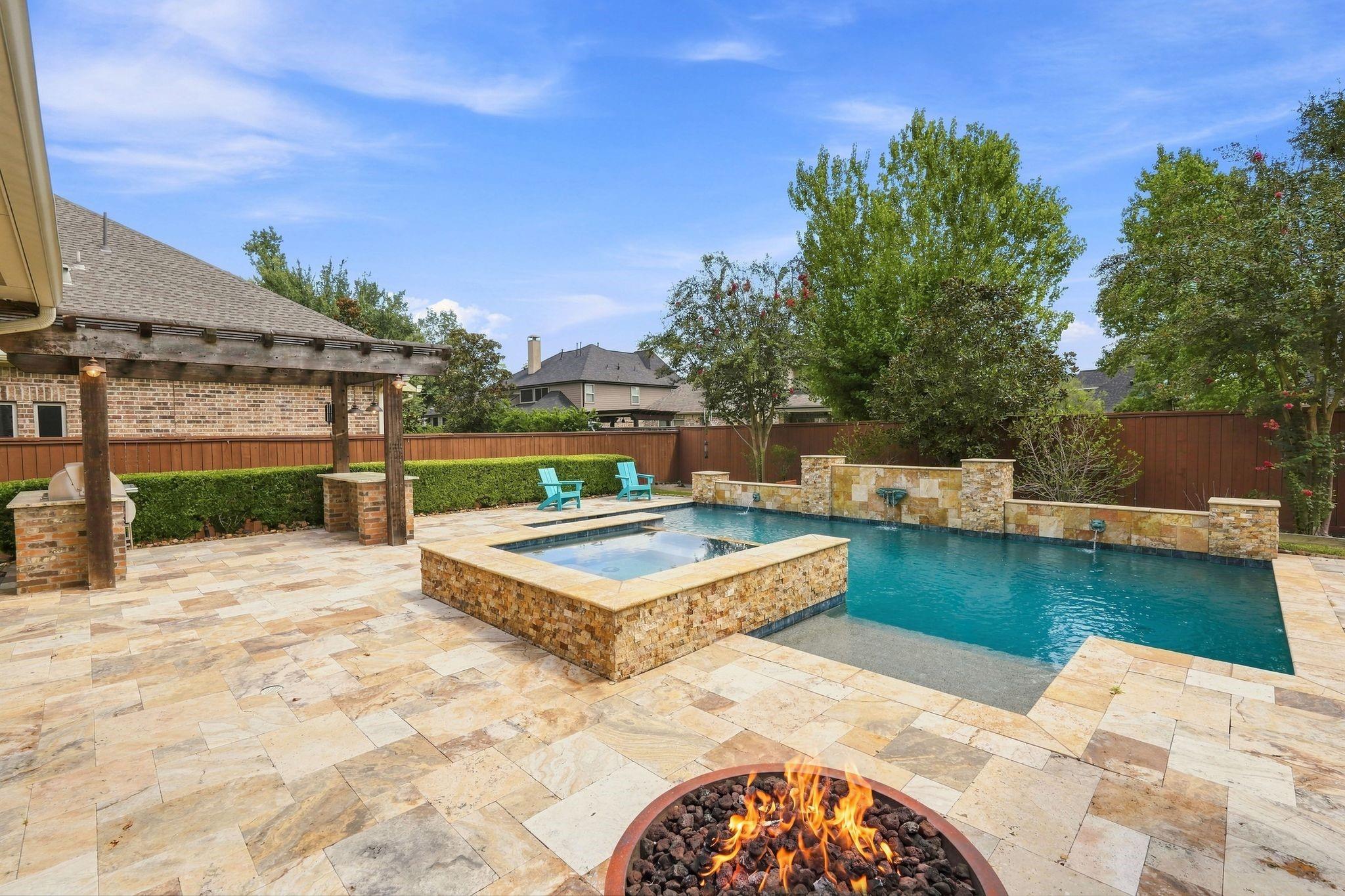 126 E Cove View Trail