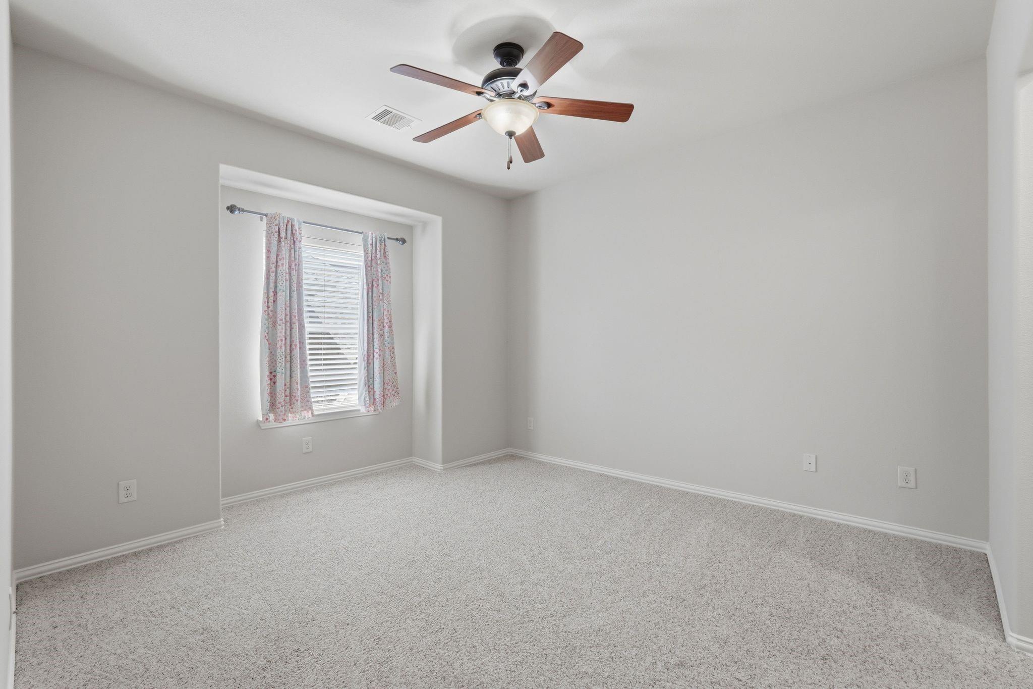 126 E Cove View Trail