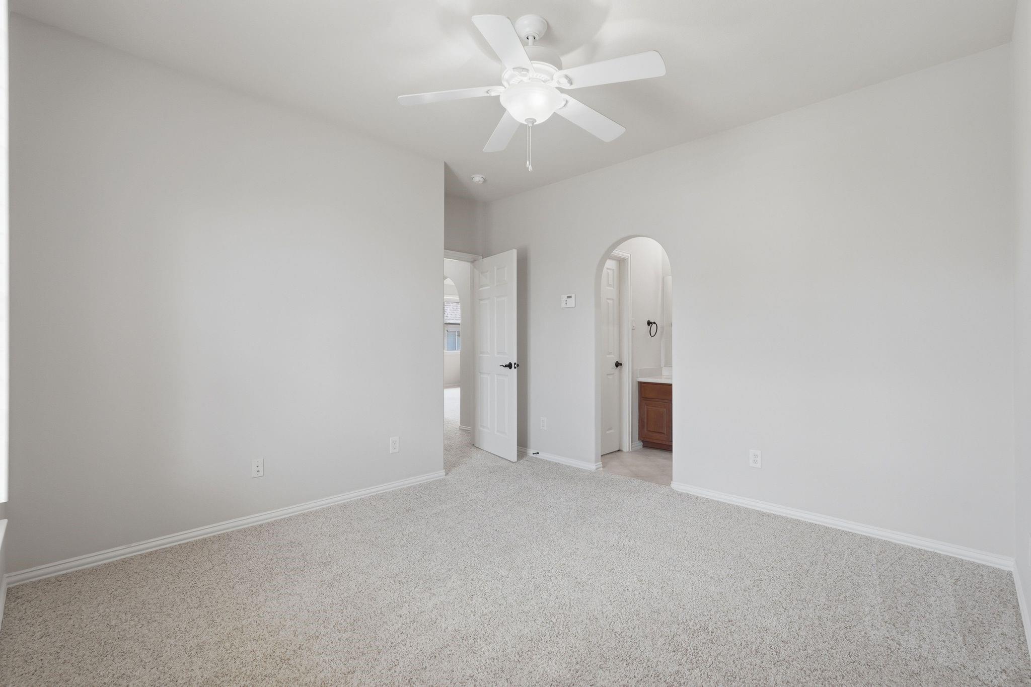 126 E Cove View Trail