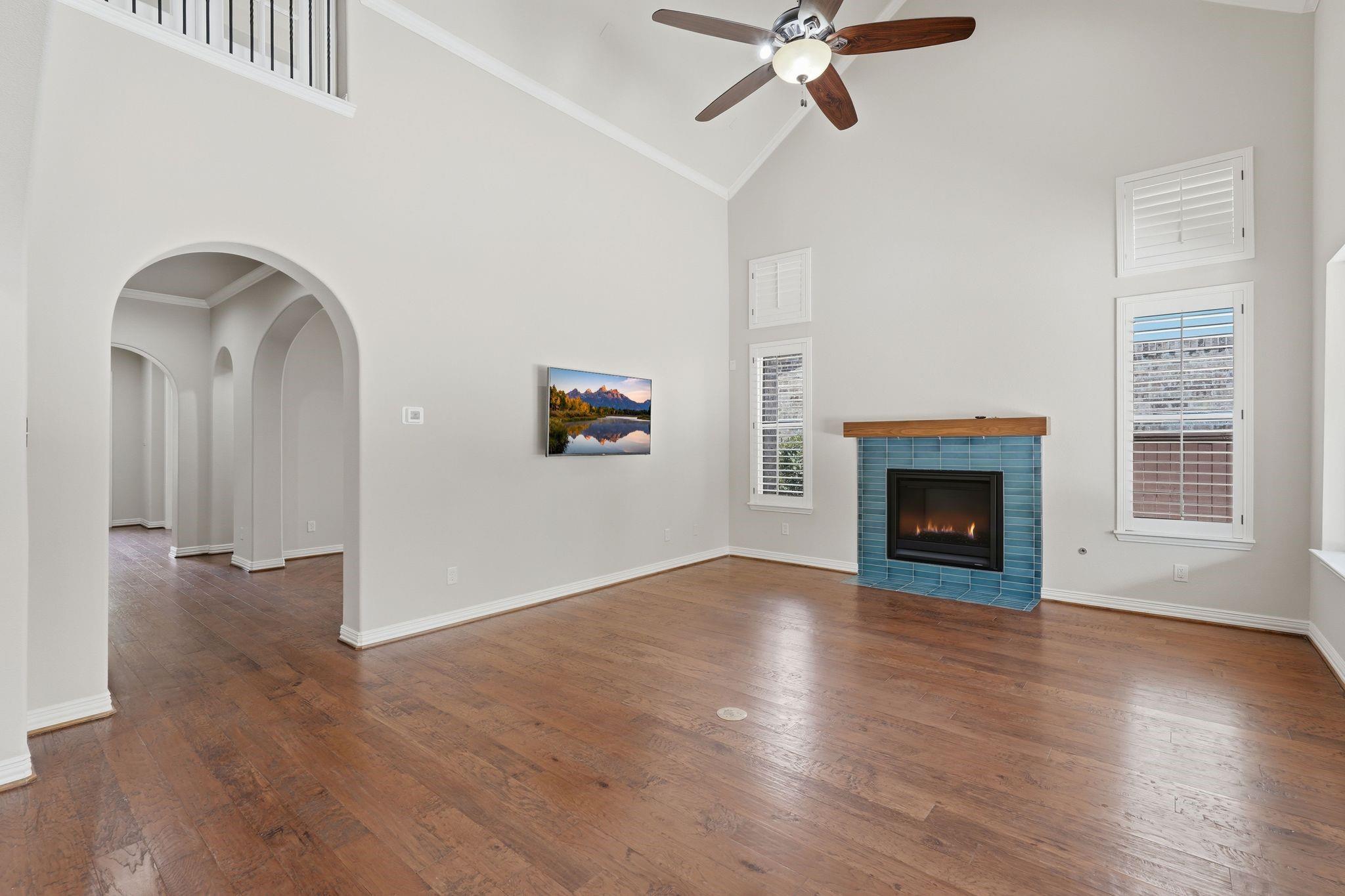 126 E Cove View Trail