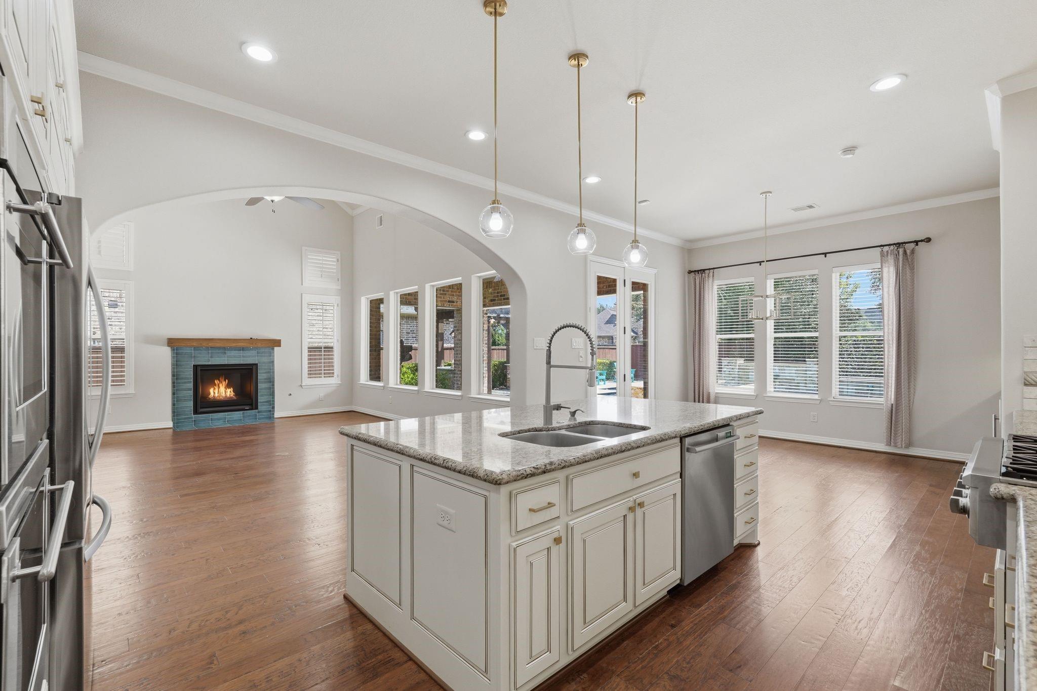 126 E Cove View Trail
