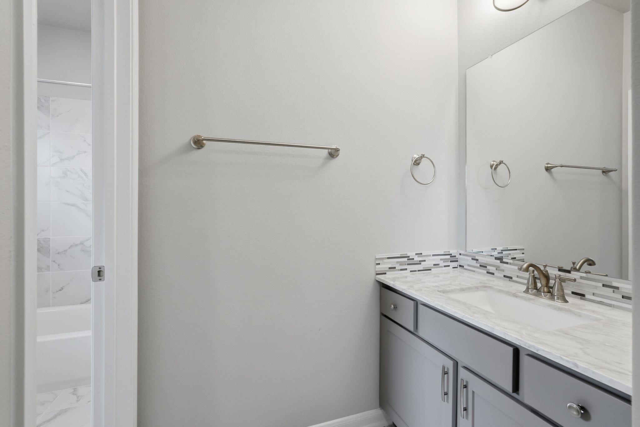 111 N Winter Sunrise Circle