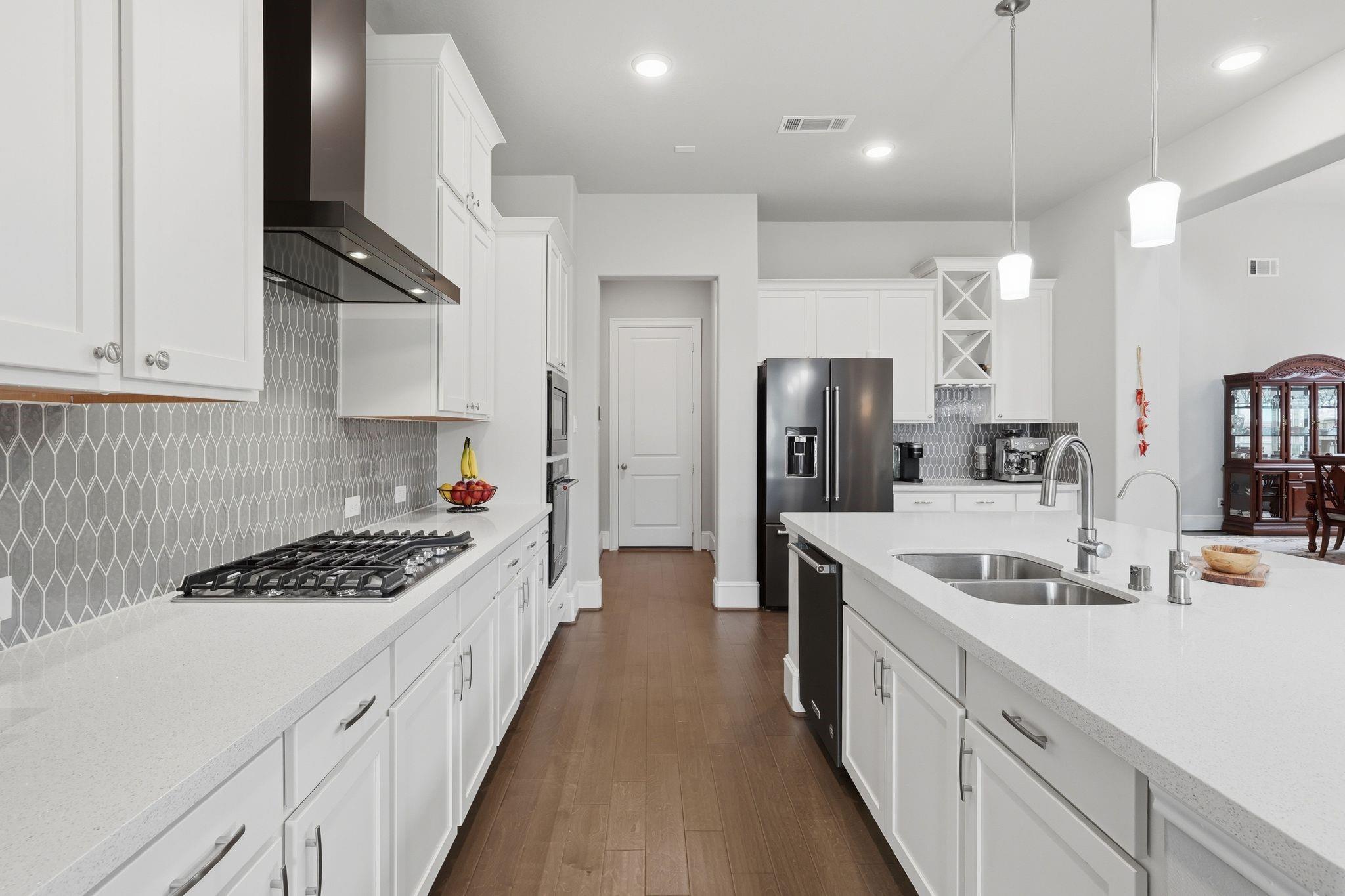 111 N Winter Sunrise Circle