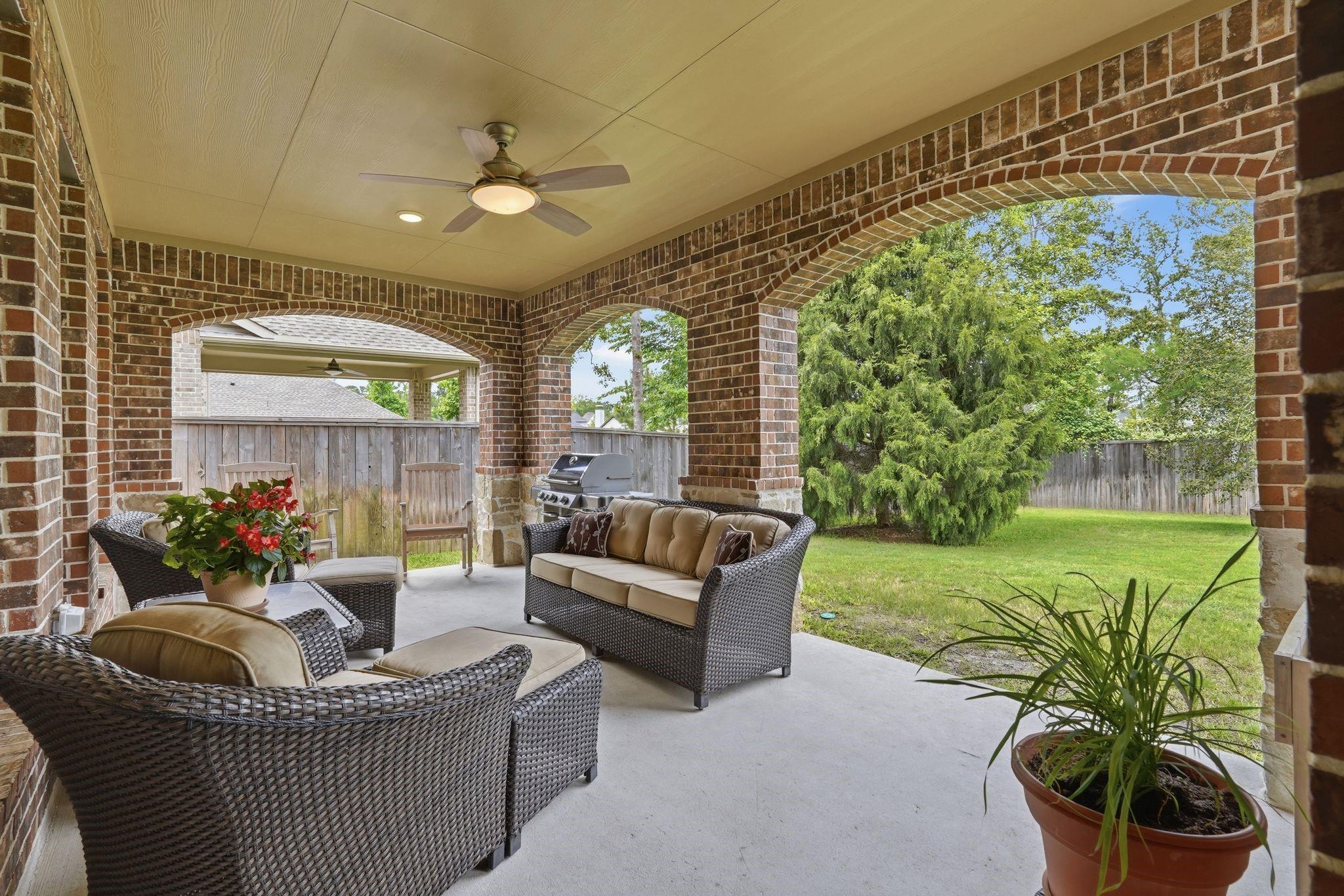 111 N Winter Sunrise Circle