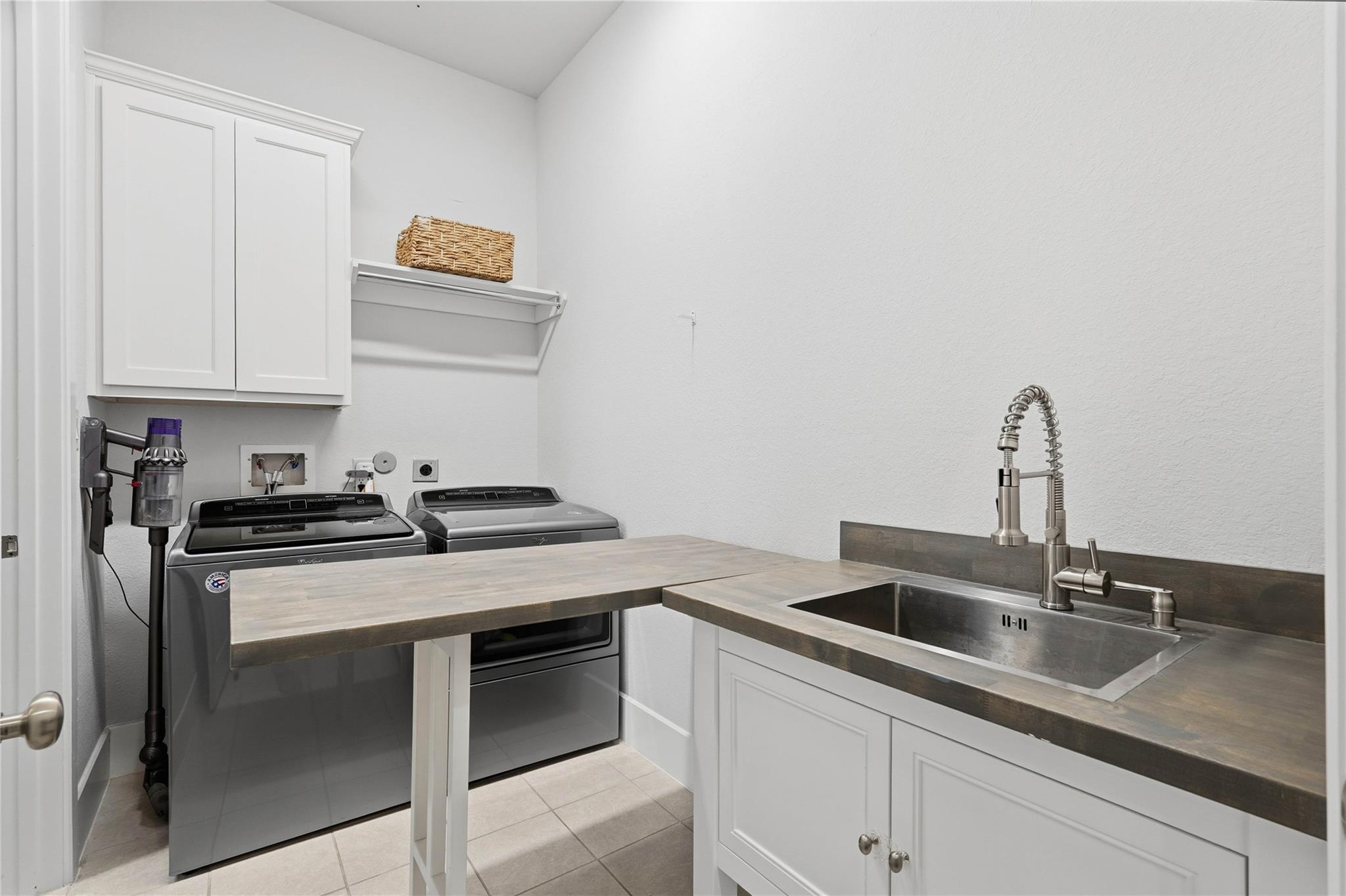 73 Madrone Terrace Place