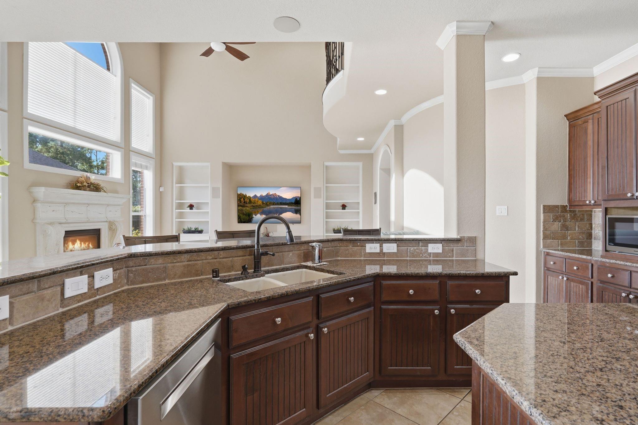 23 Mosaic Point Place
