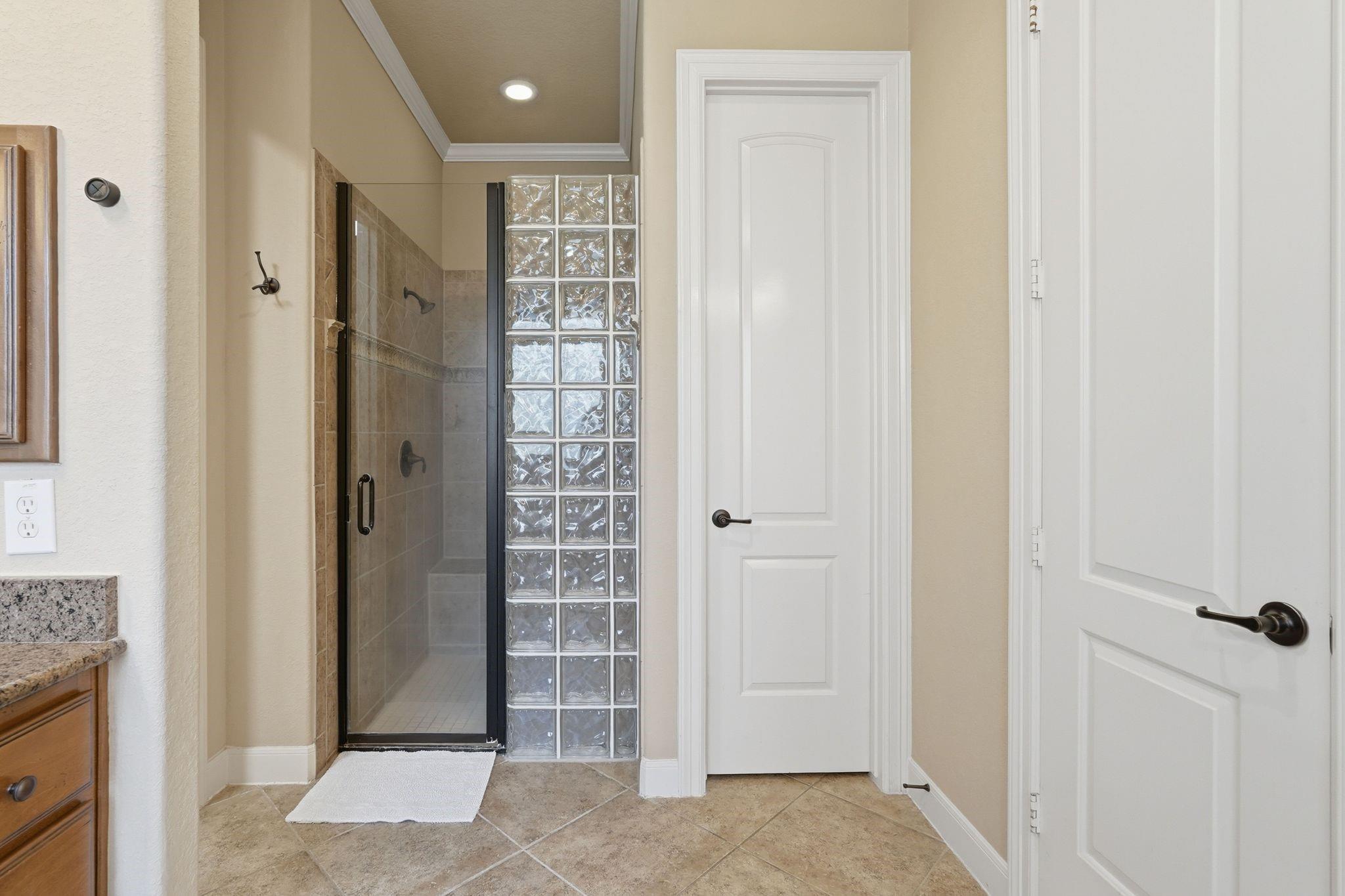 23 Mosaic Point Place