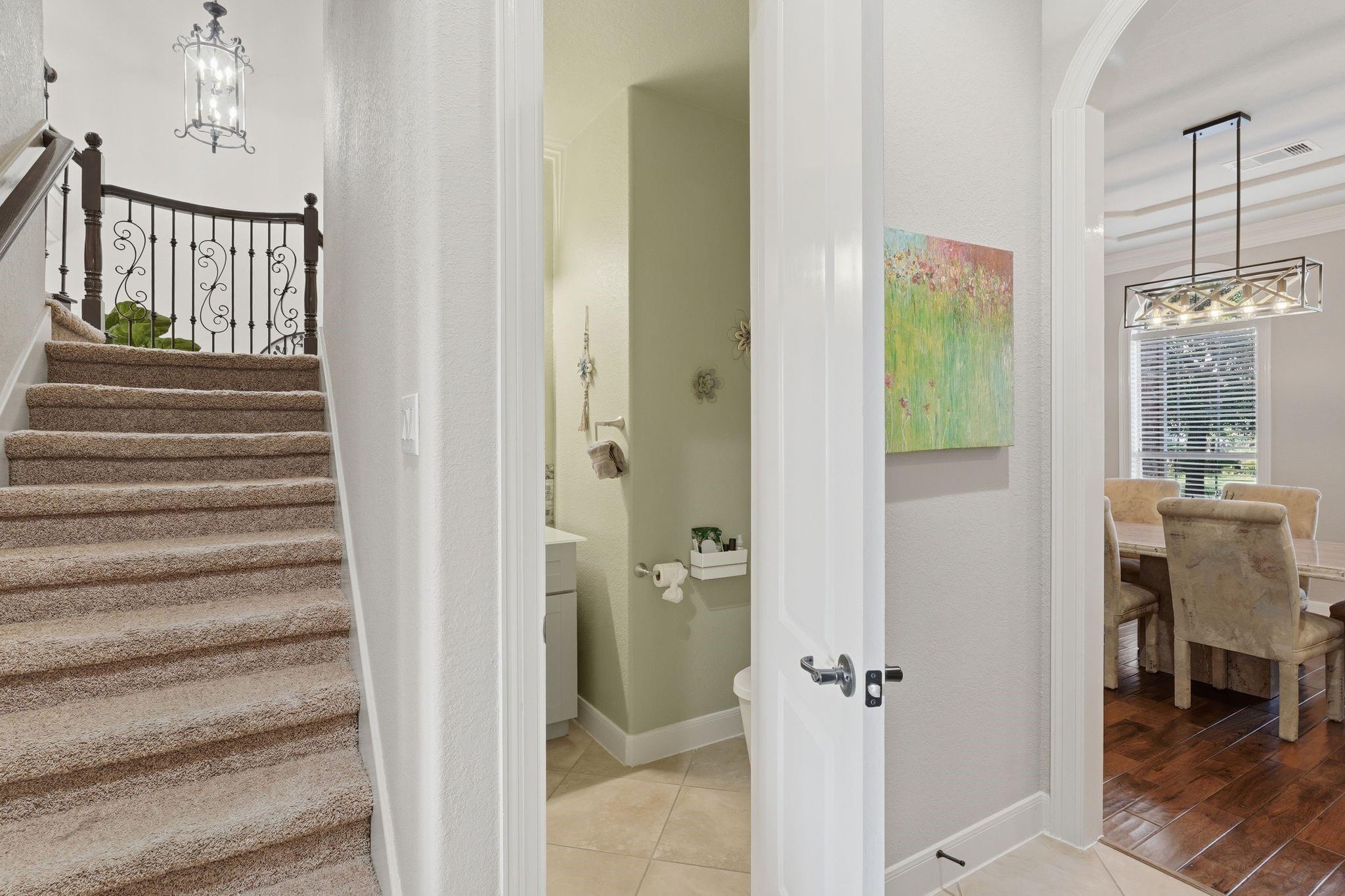 23 Mosaic Point Place