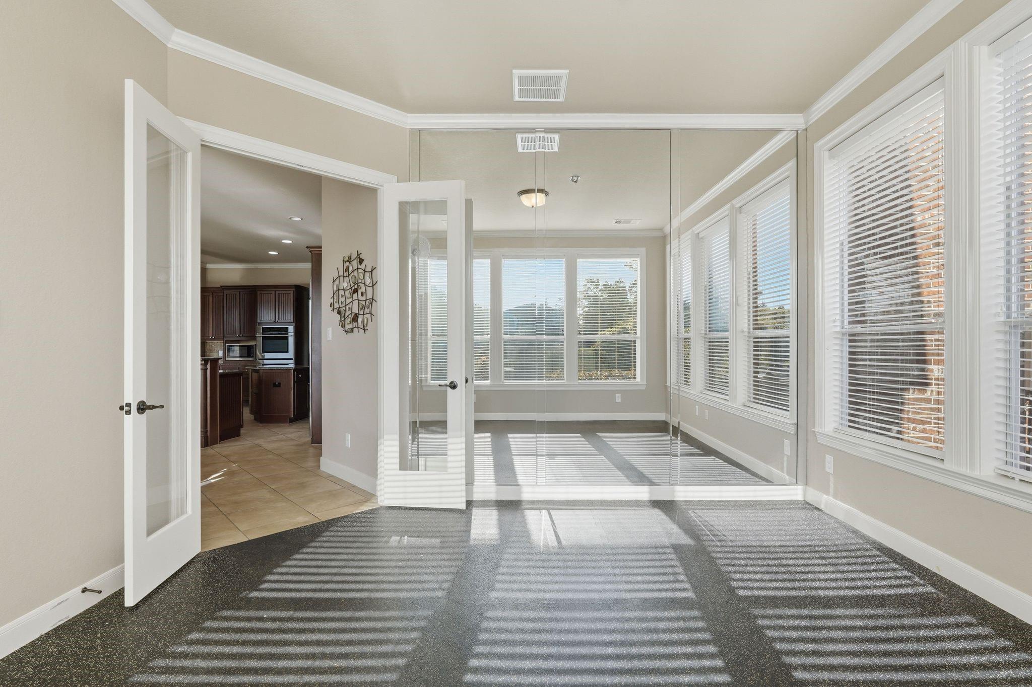 23 Mosaic Point Place