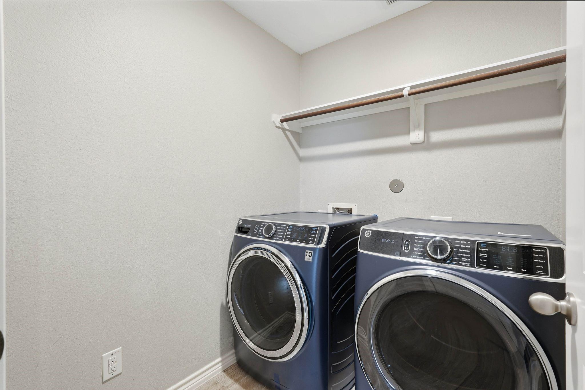 9431 Paloma Creek Drive