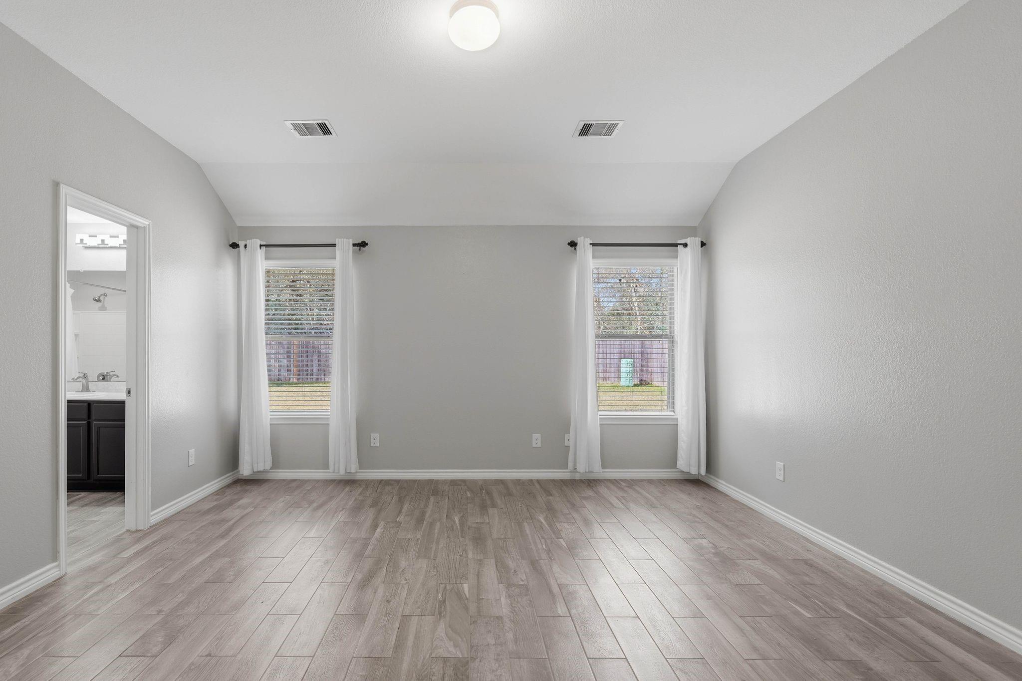 9431 Paloma Creek Drive