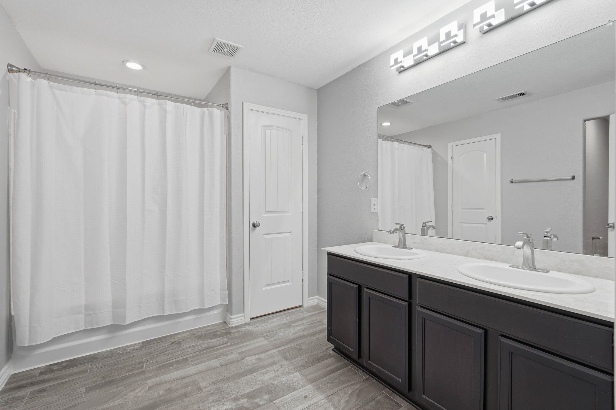 9431 Paloma Creek Drive