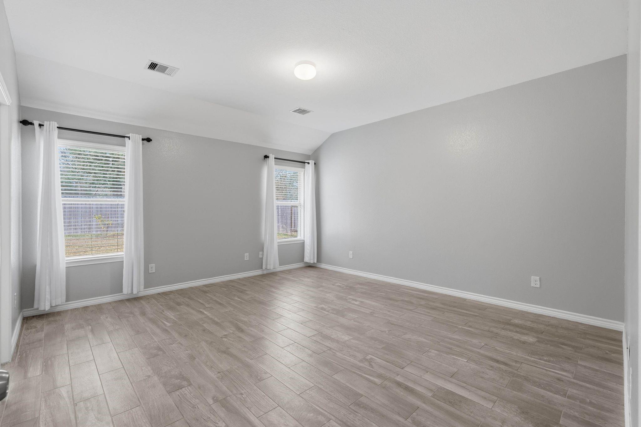 9431 Paloma Creek Drive