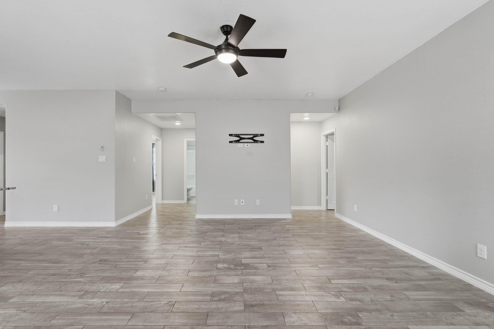 9431 Paloma Creek Drive