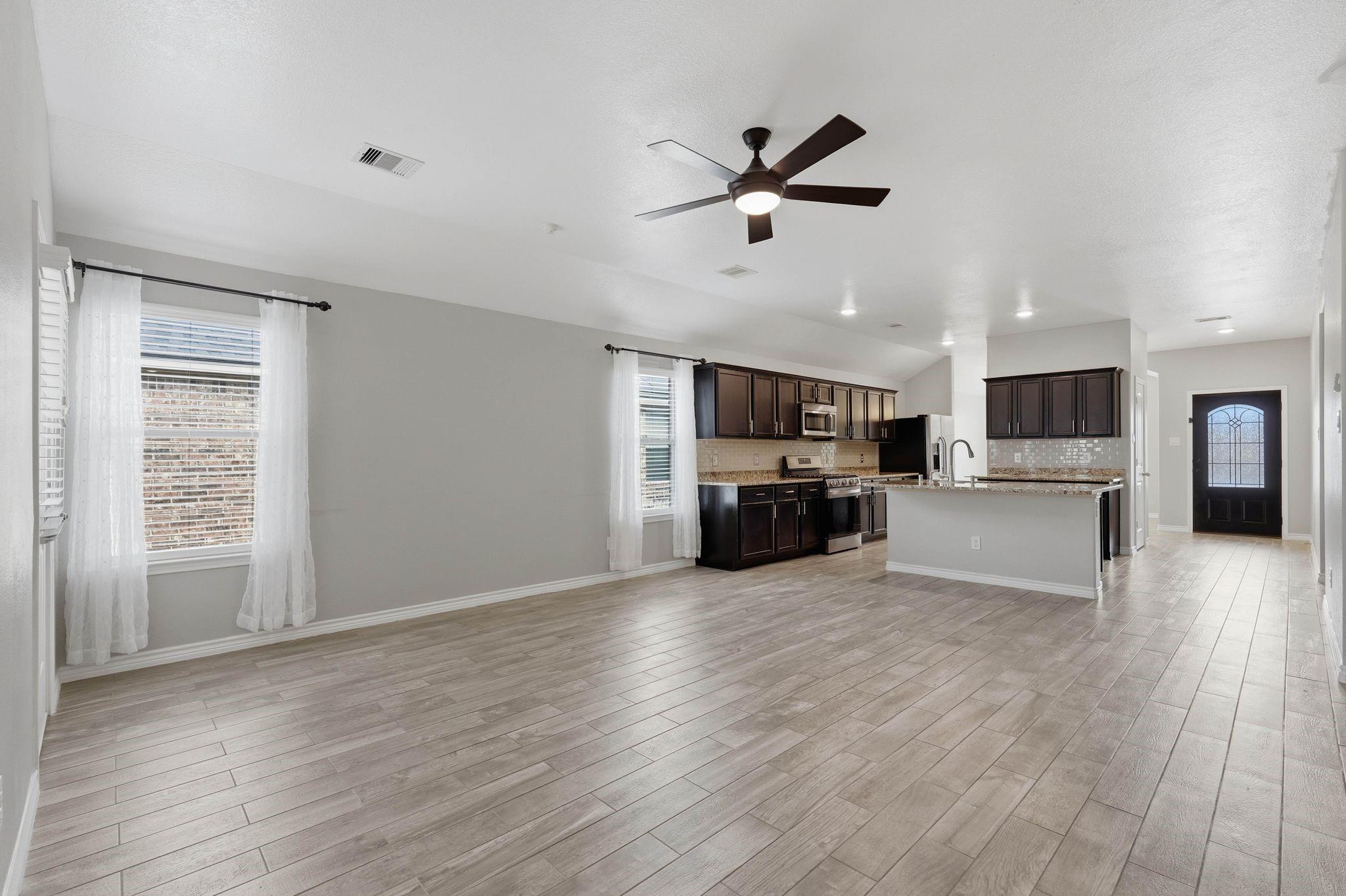 9431 Paloma Creek Drive