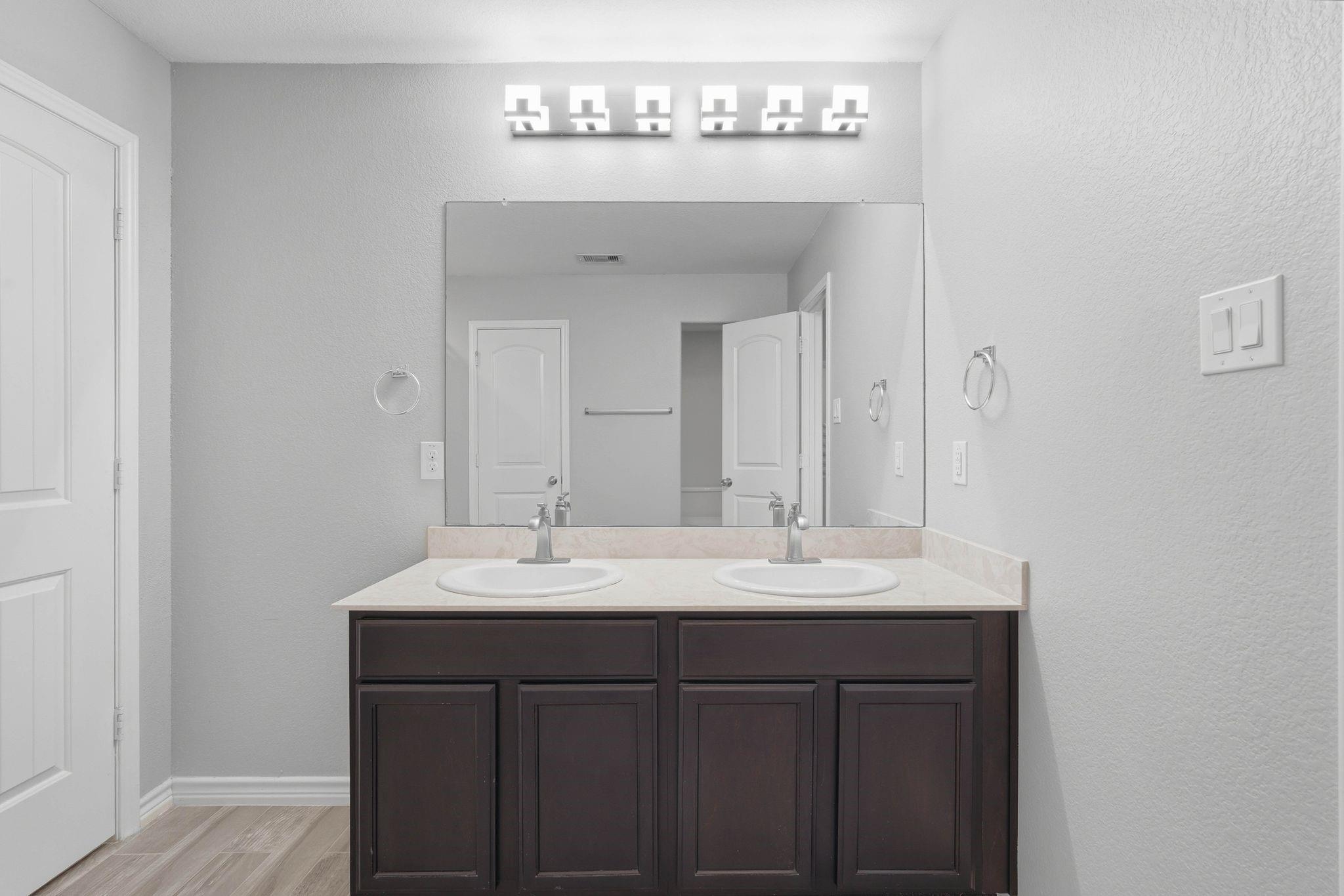 9431 Paloma Creek Drive