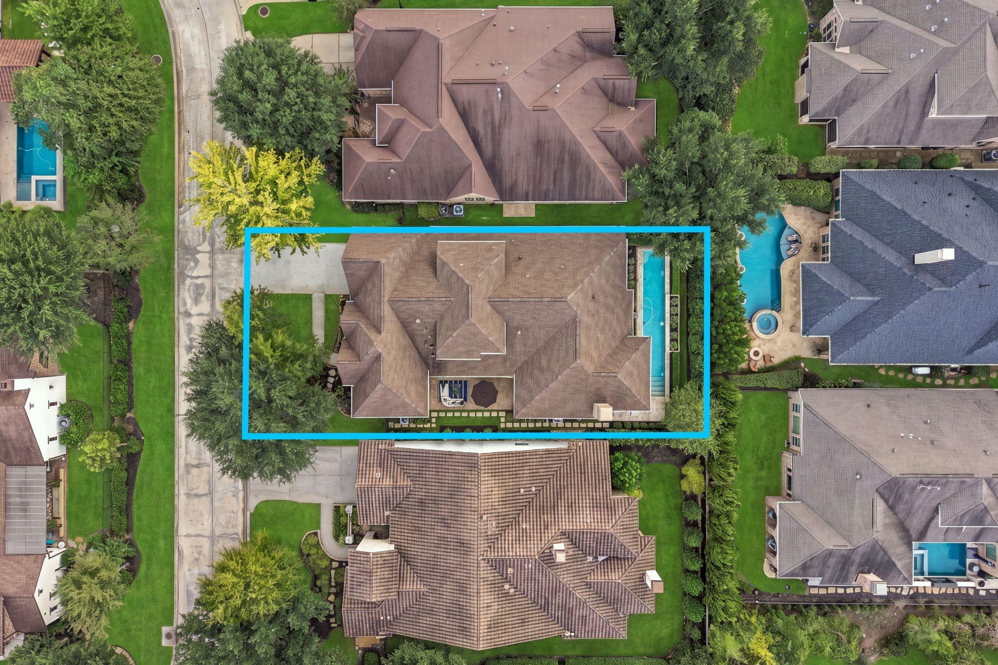 51 Woodglade Way