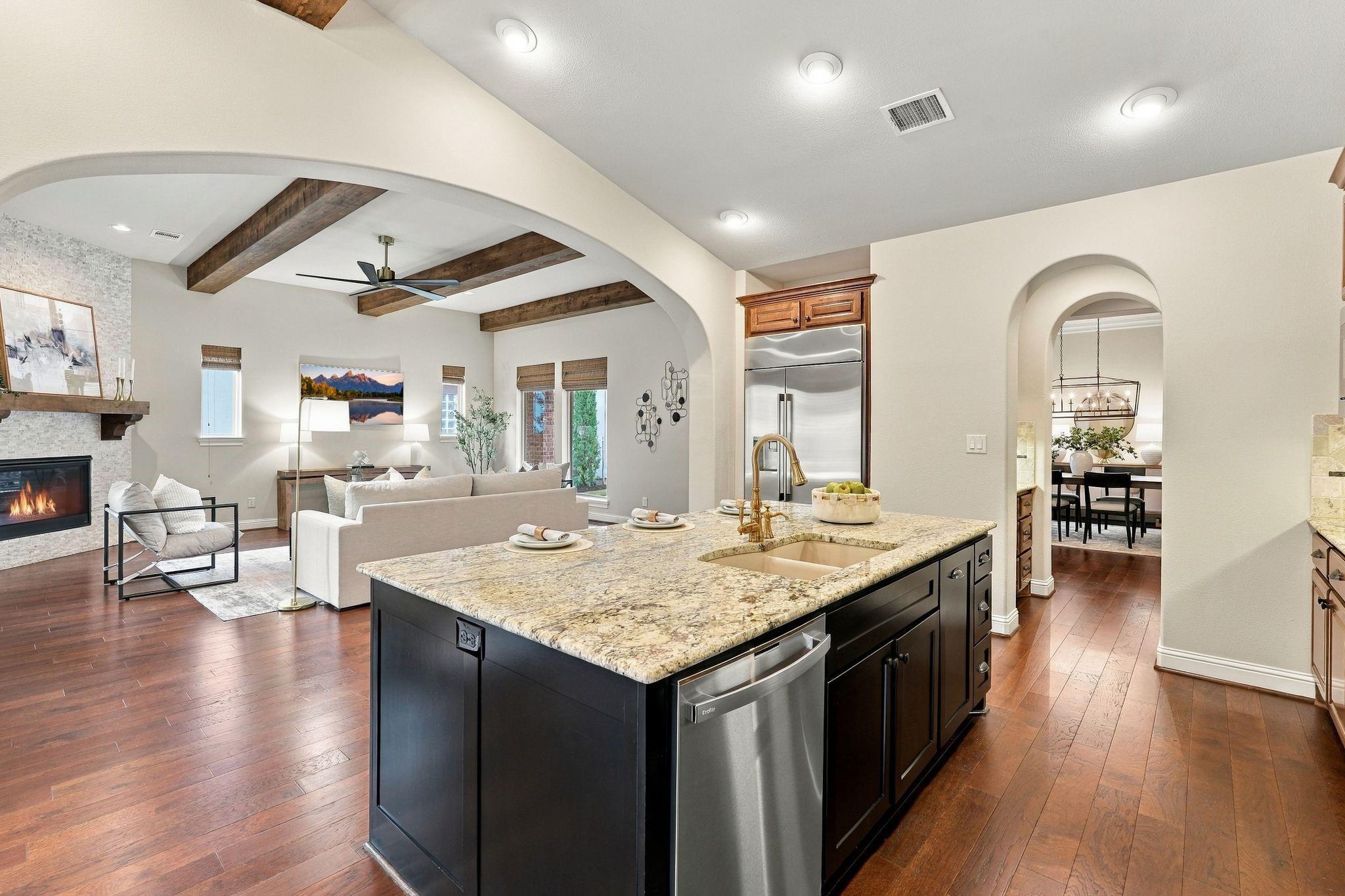 51 Woodglade Way