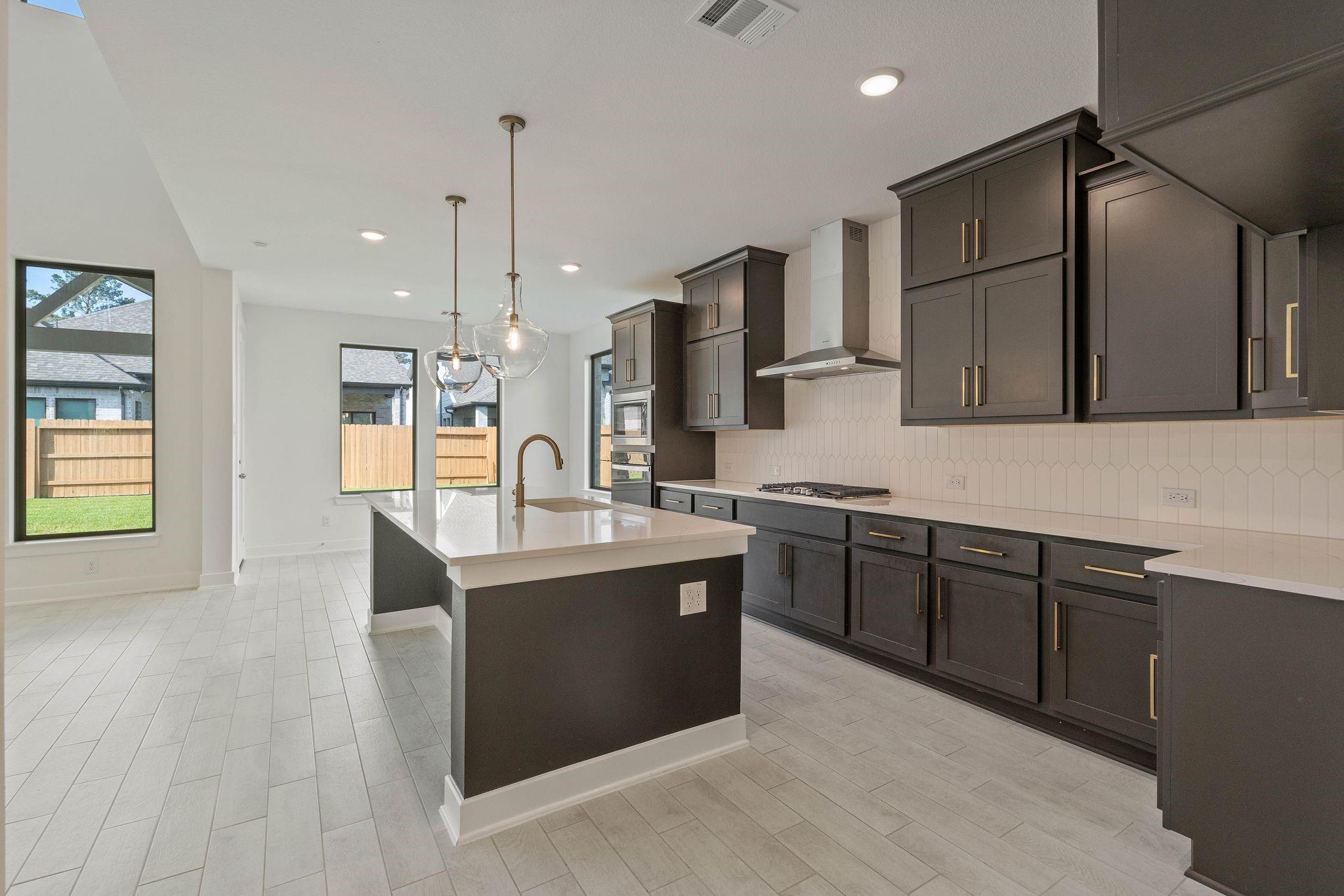 1025 Mission River Drive
