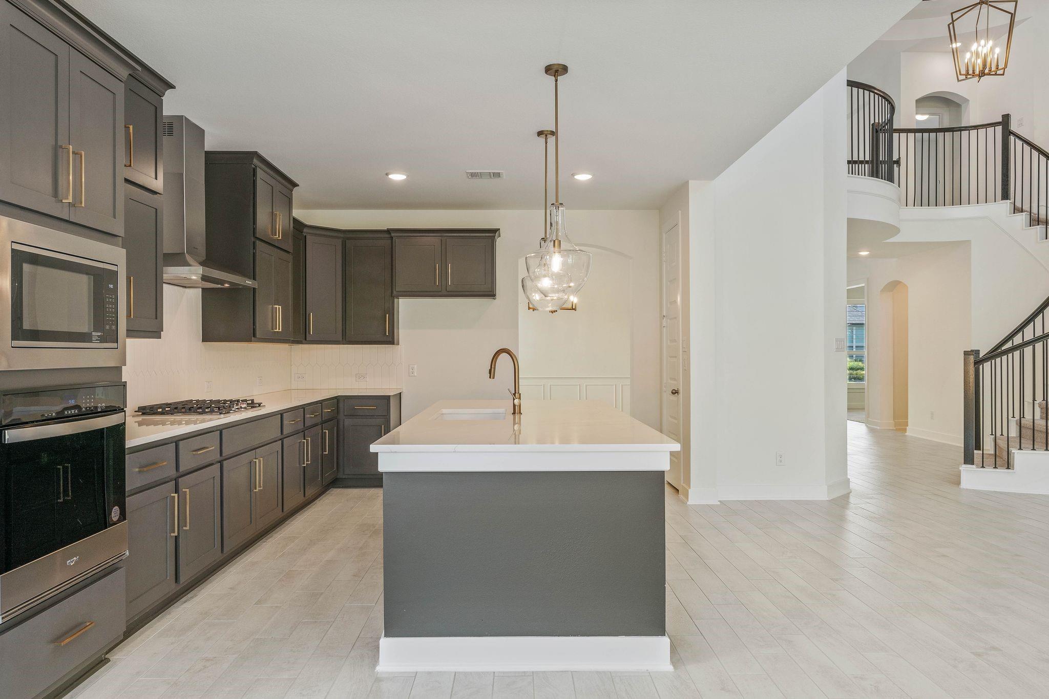 1025 Mission River Drive