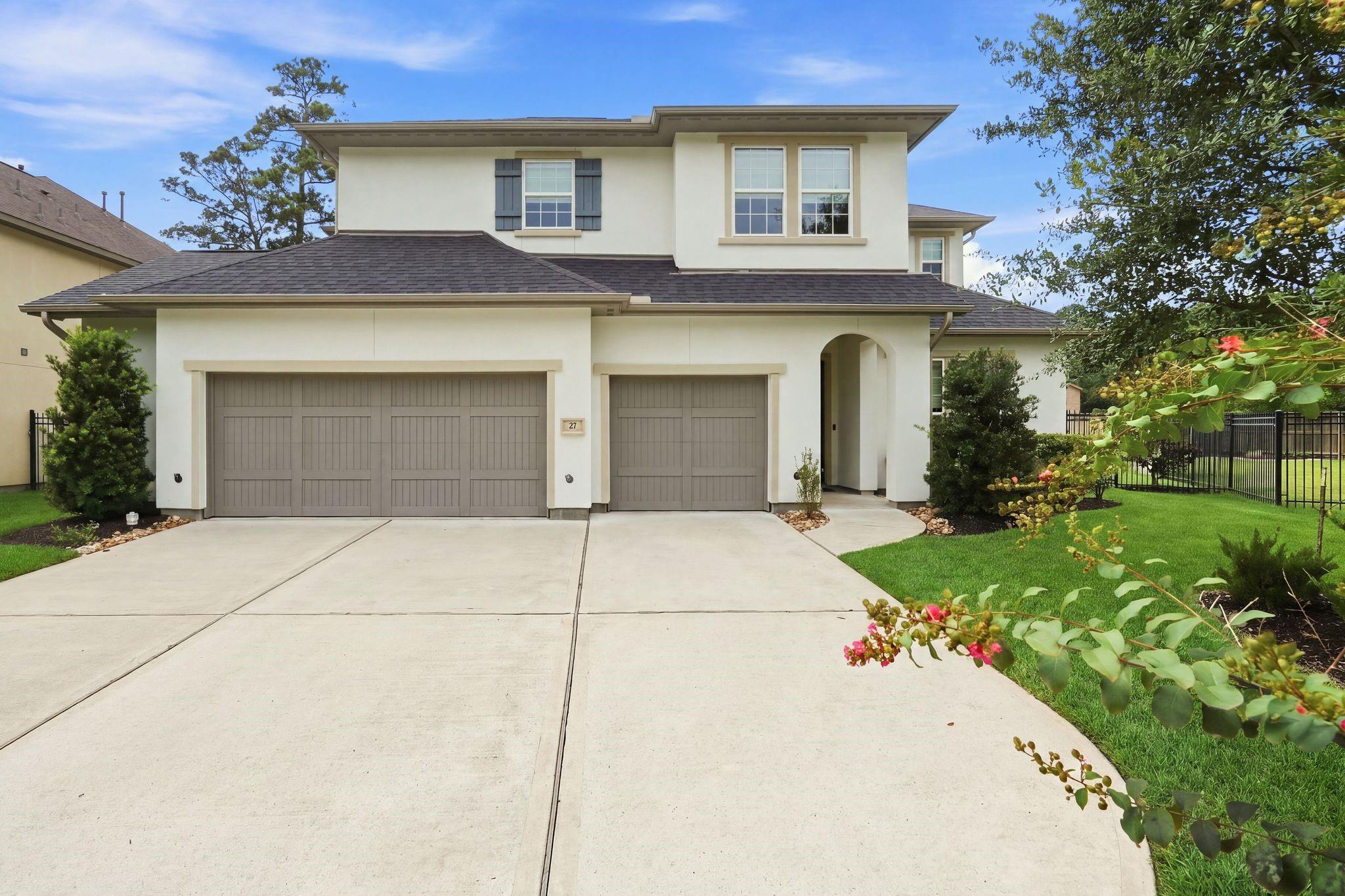 27 Gracenote Place