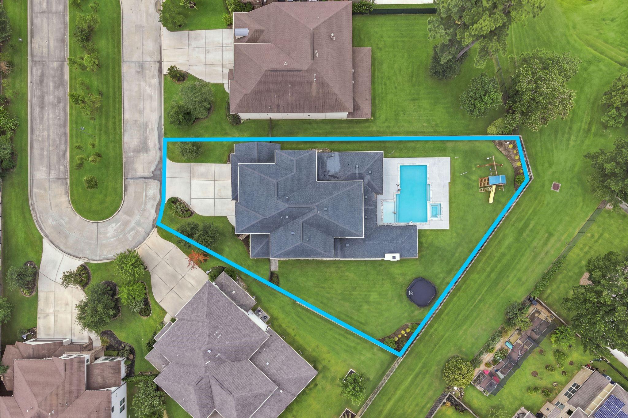27 Gracenote Place