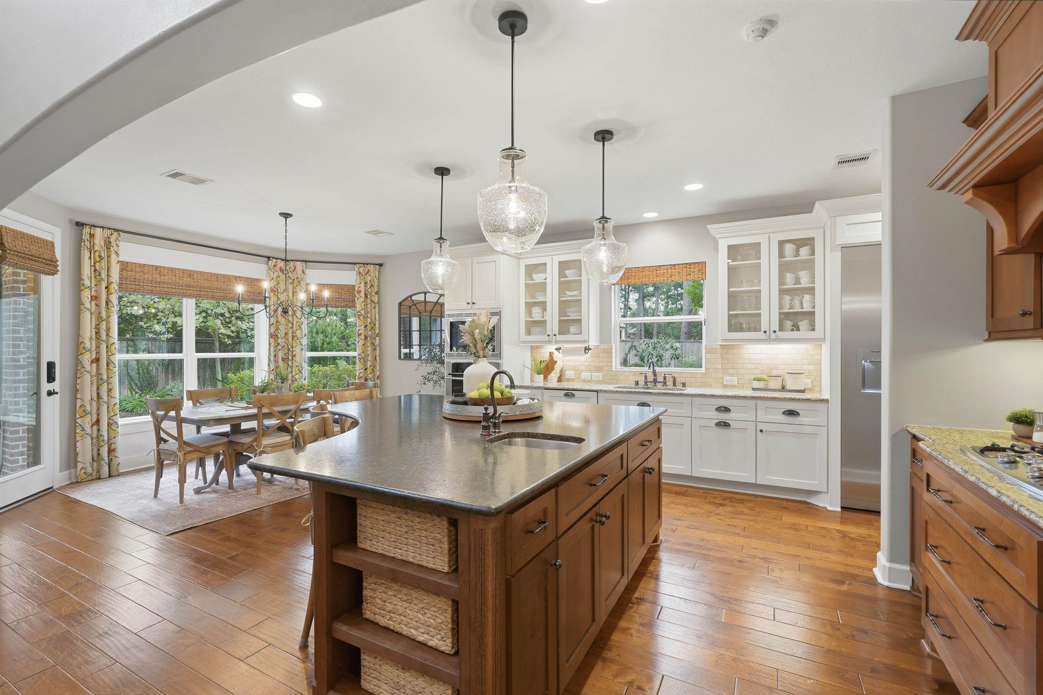 147 W Valera Ridge Place