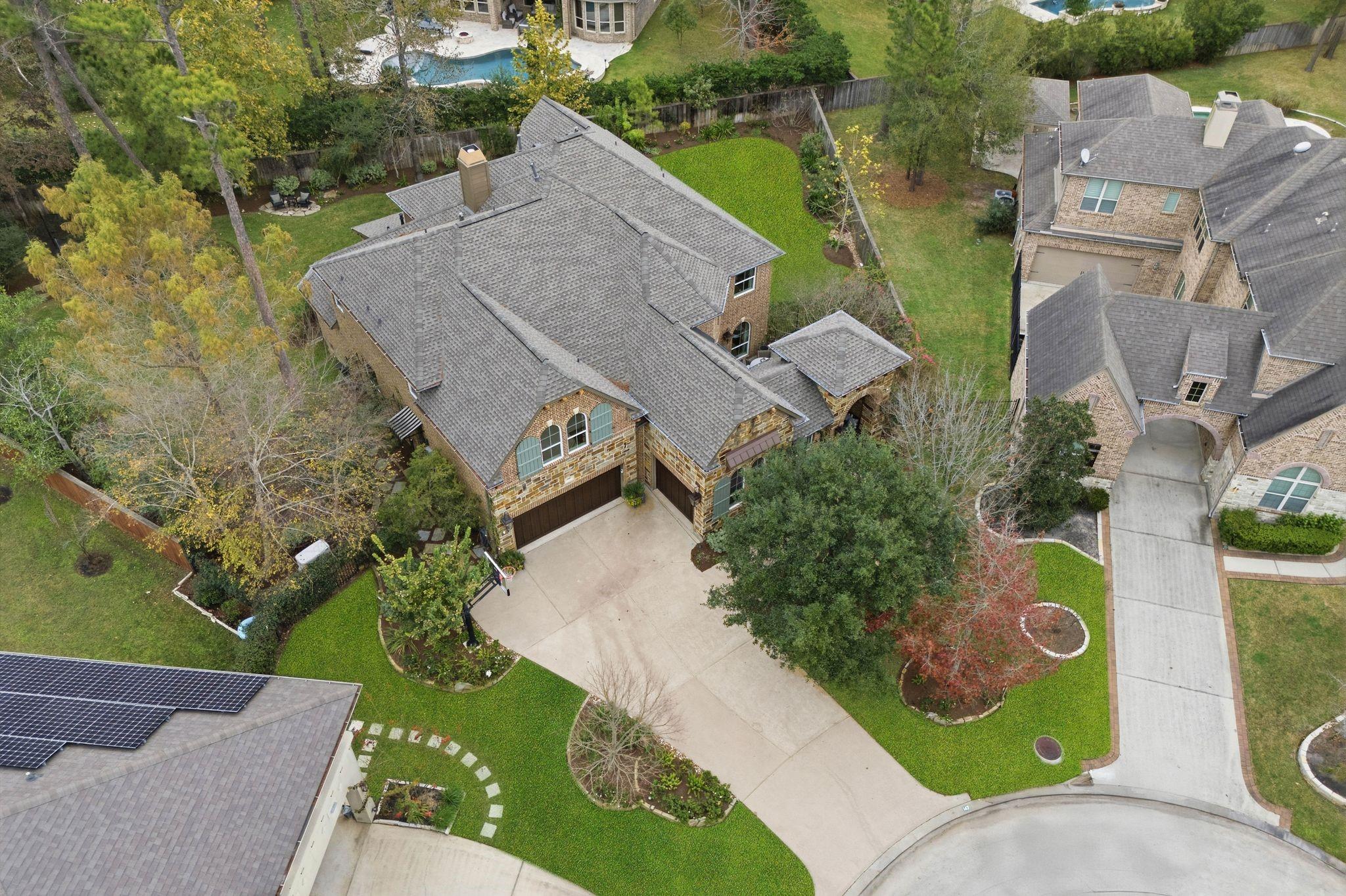 147 W Valera Ridge Place