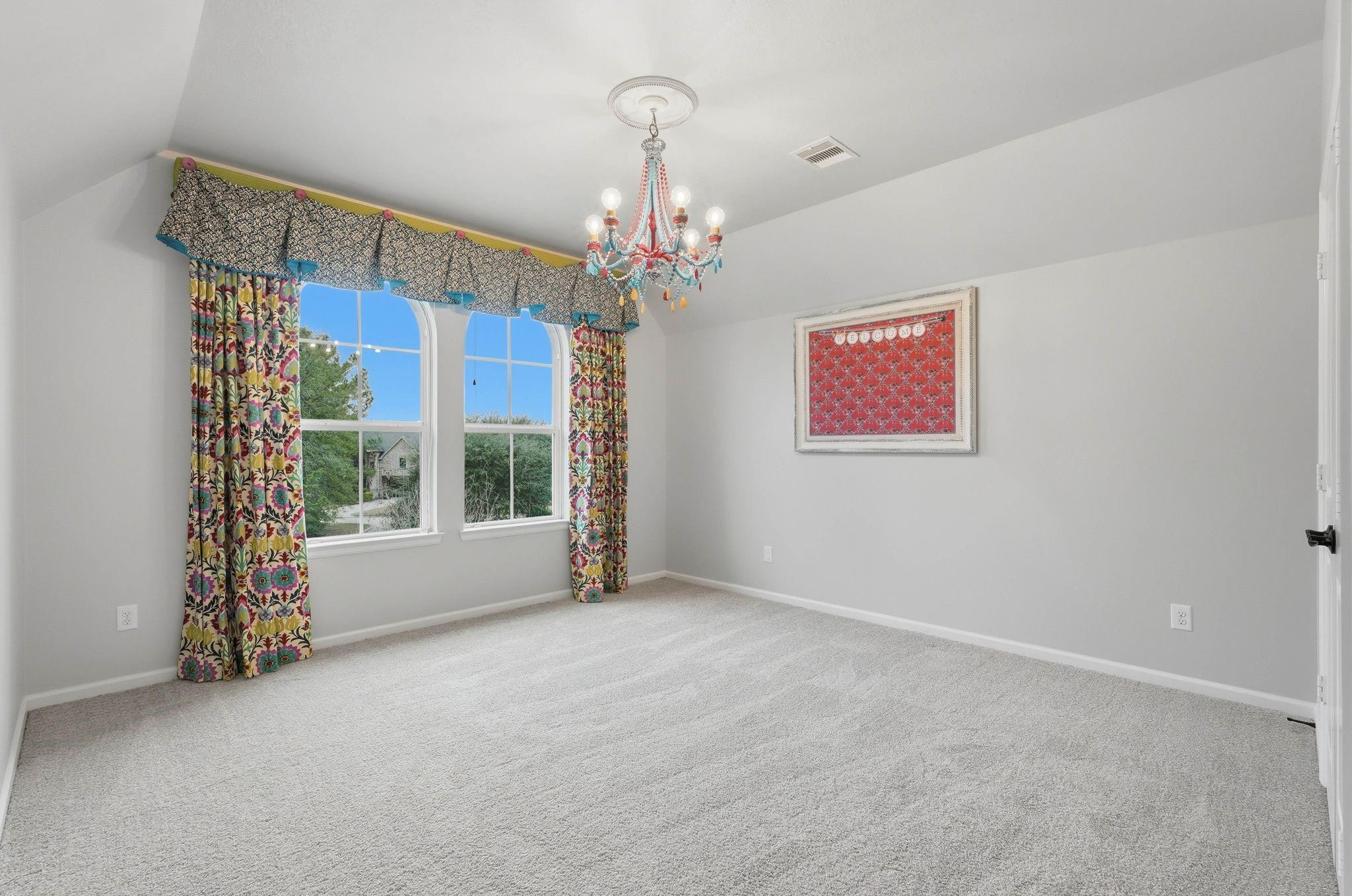 147 W Valera Ridge Place