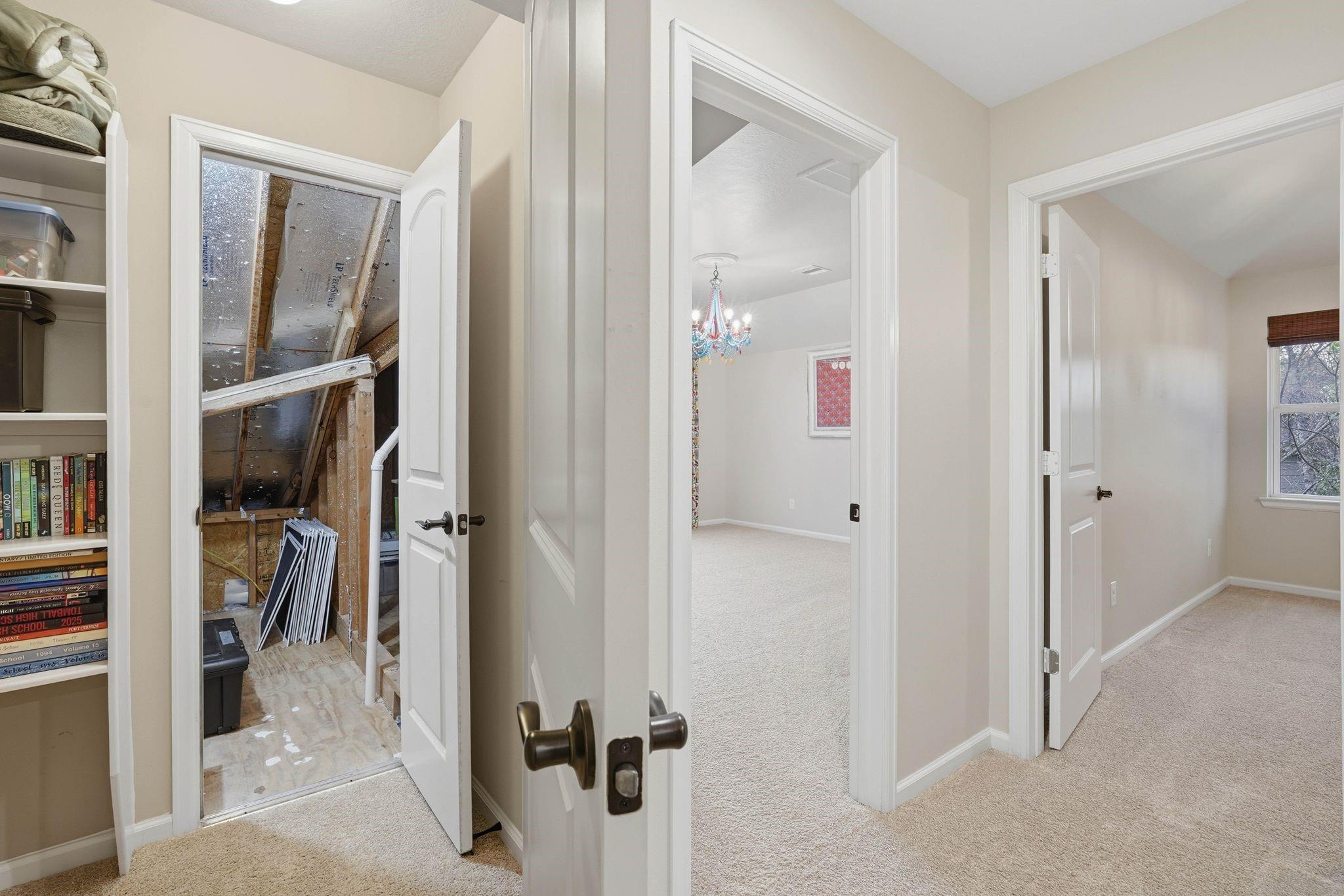 147 W Valera Ridge Place