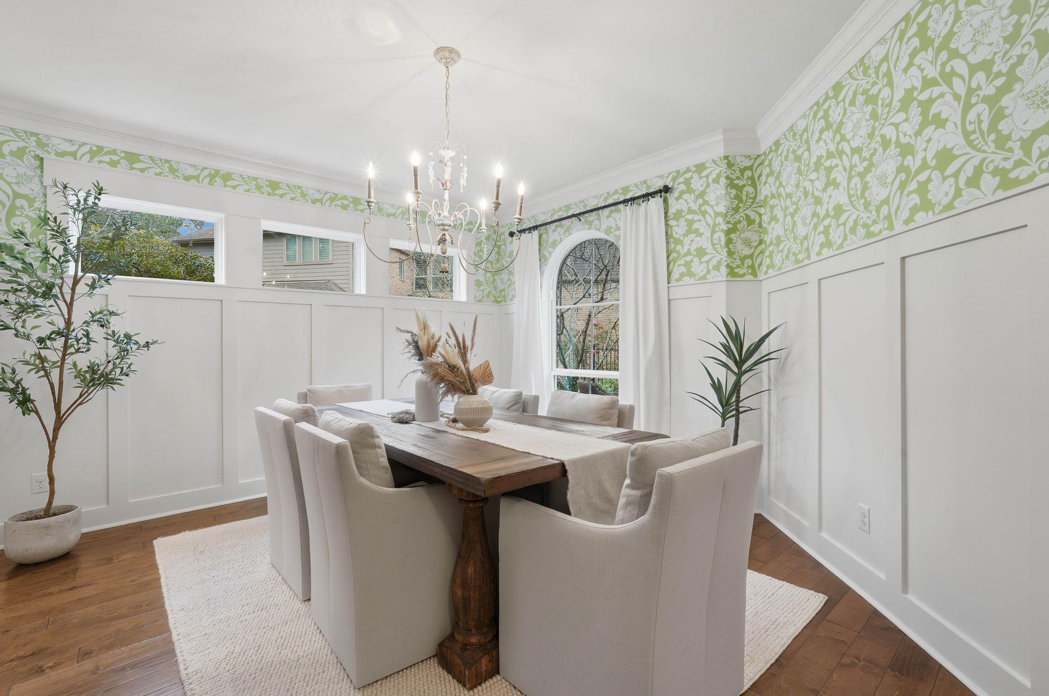 147 W Valera Ridge Place