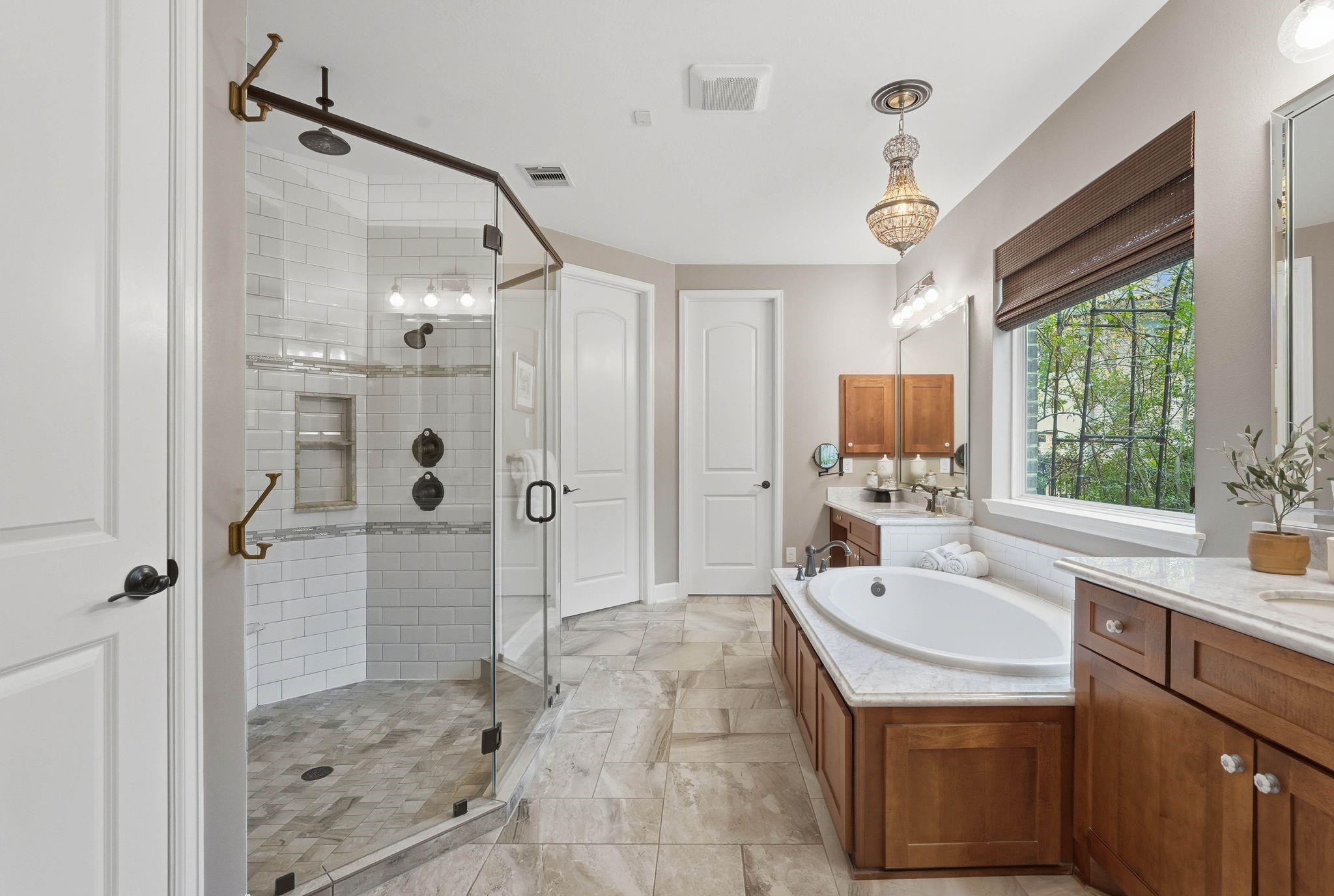 147 W Valera Ridge Place