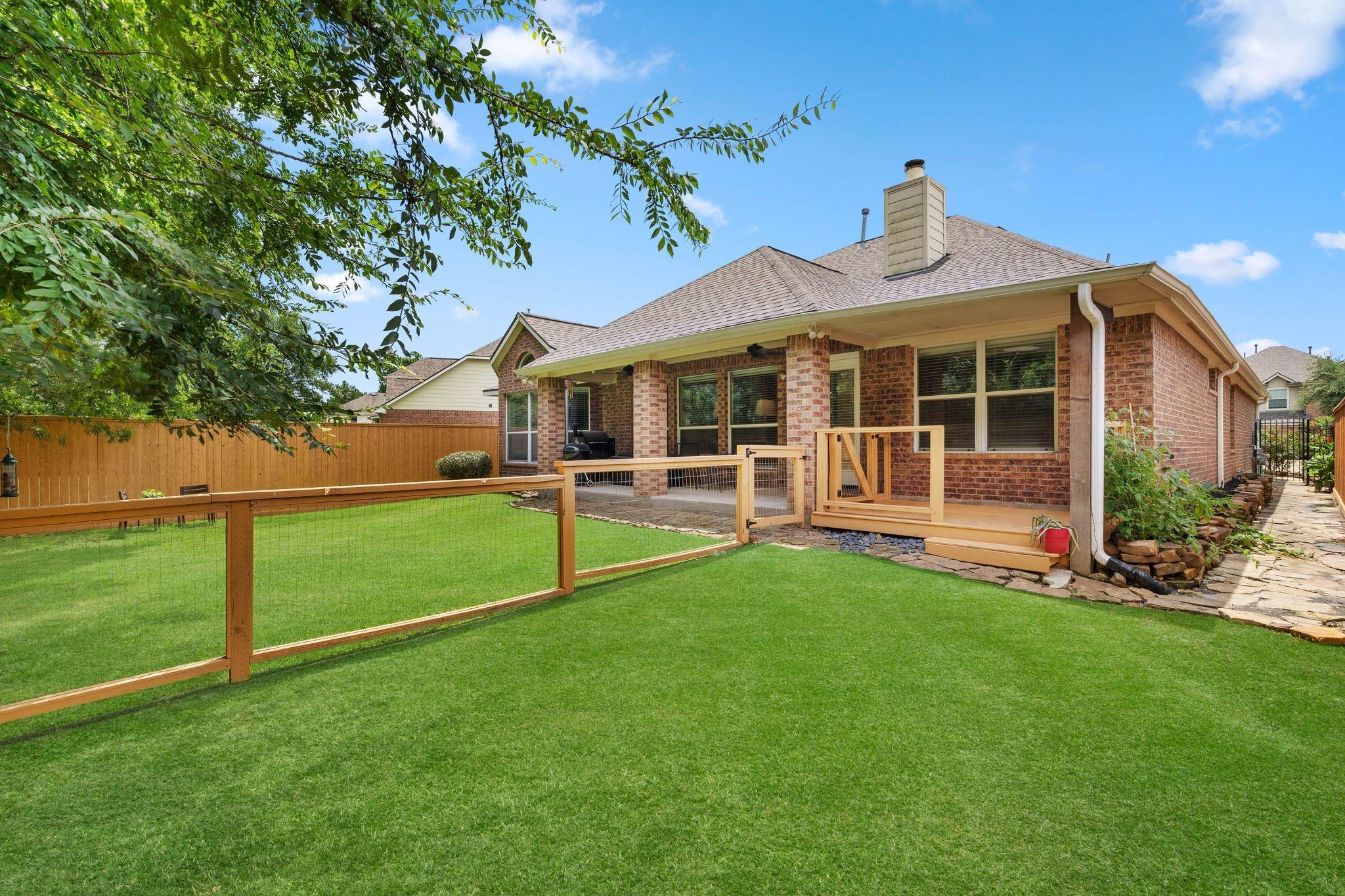 6 Granite Path Place