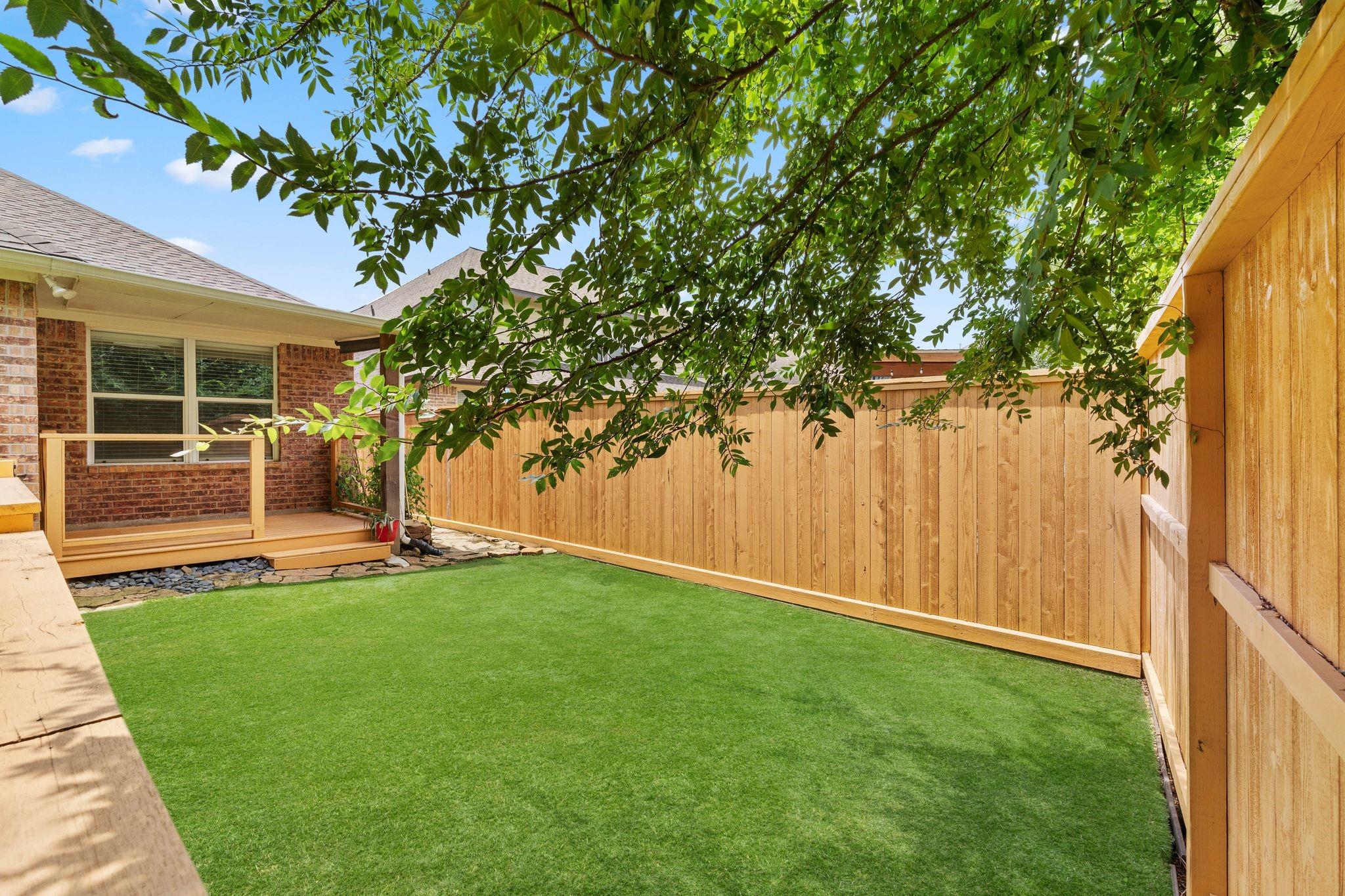 6 Granite Path Place