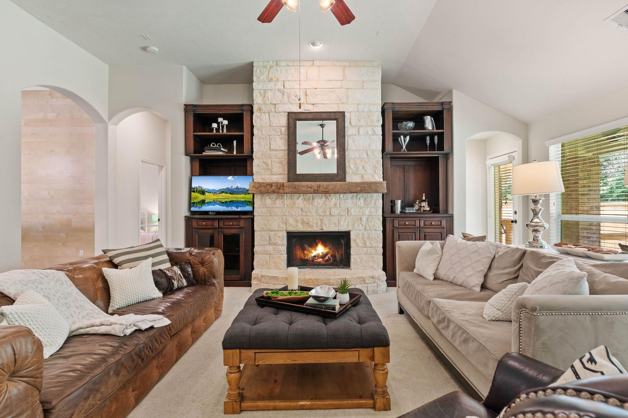 6 Granite Path Place