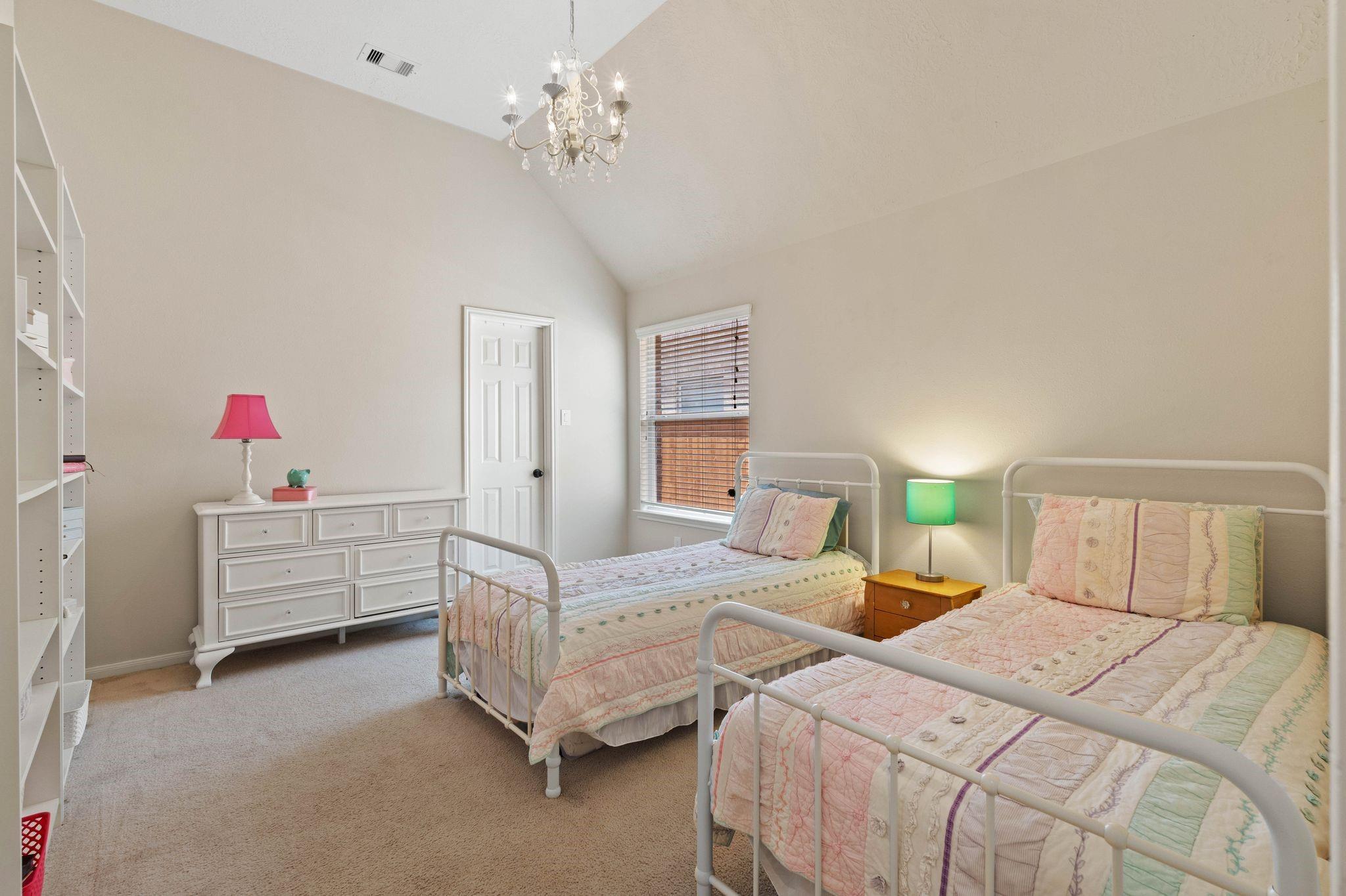 6 Granite Path Place
