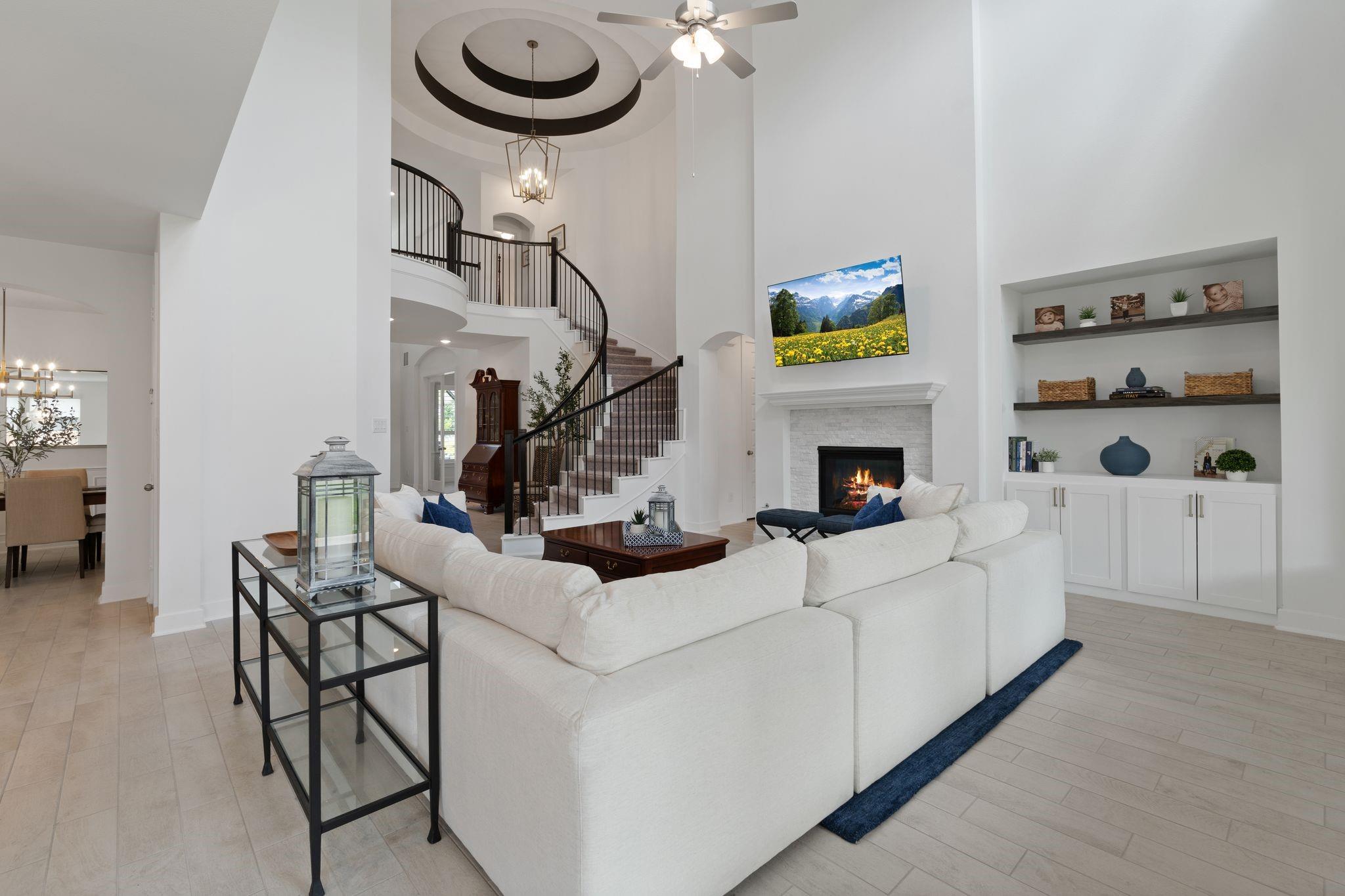 1025 Mission River Drive
