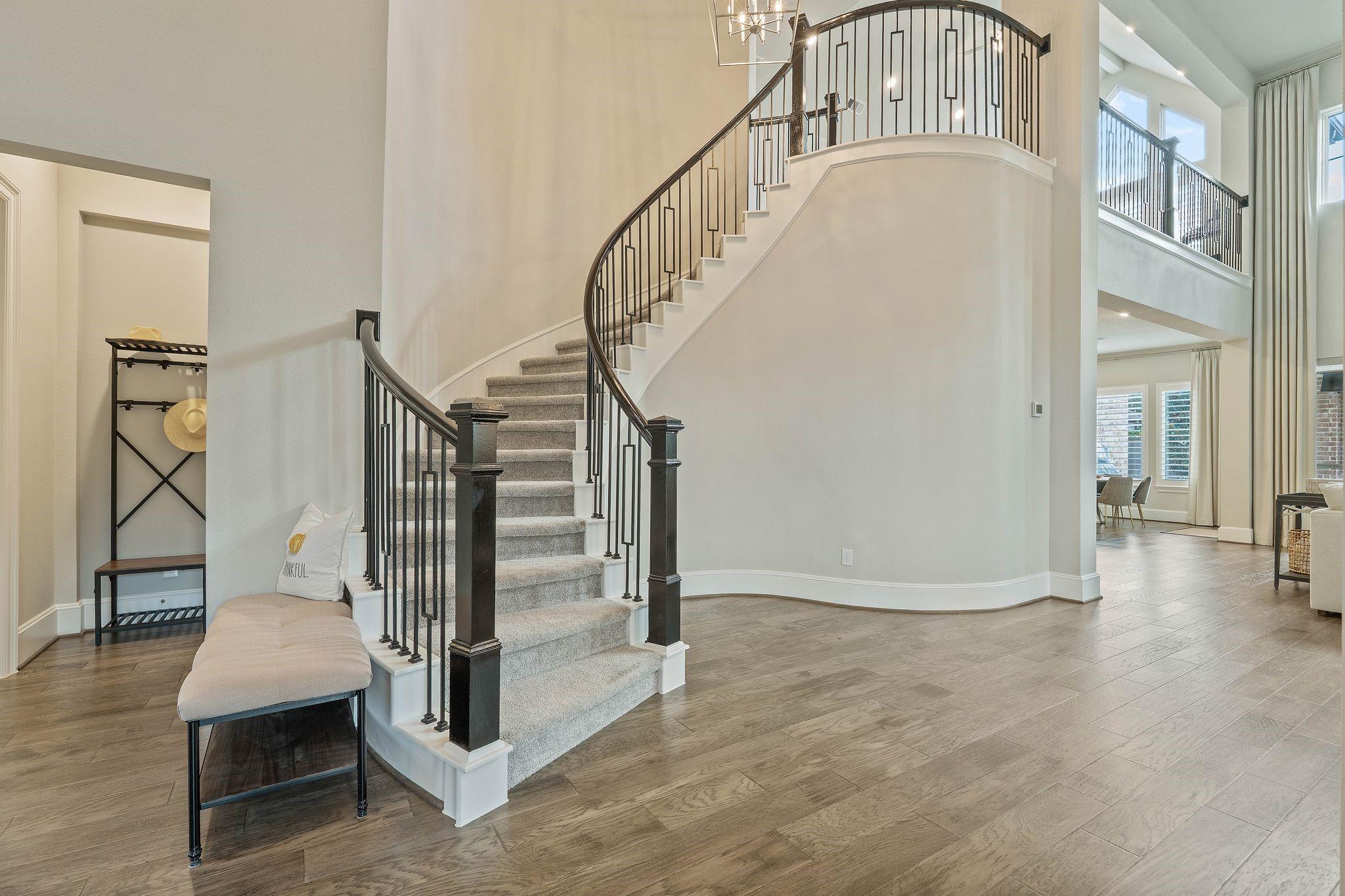 122 N Winter Sunrise Circle