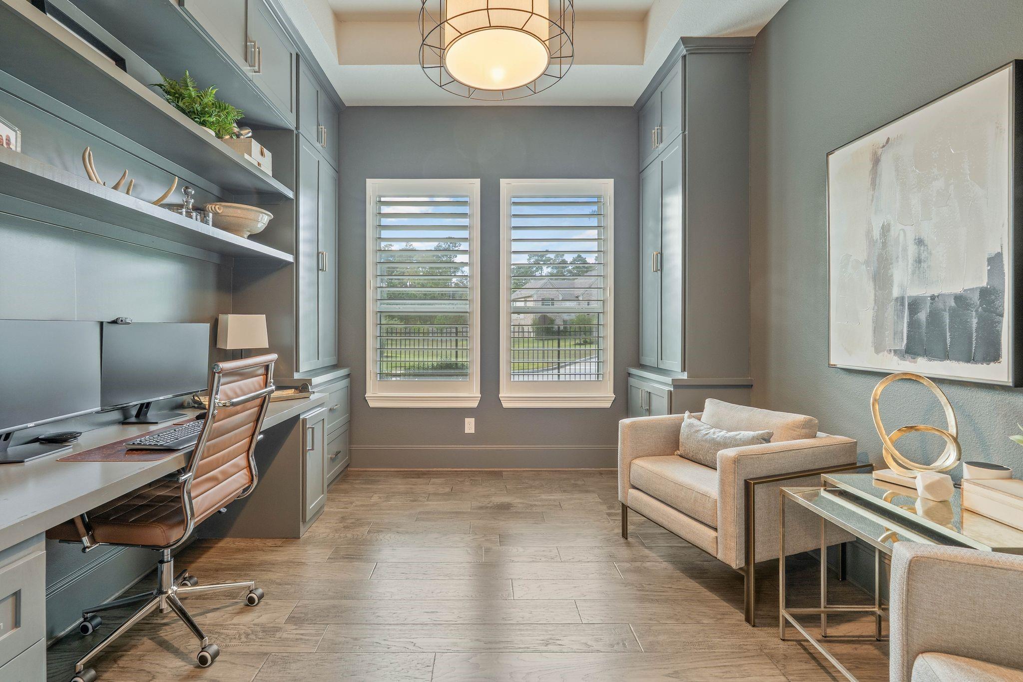 122 N Winter Sunrise Circle