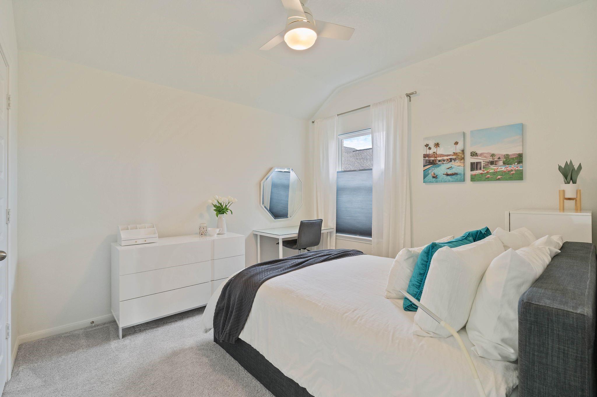 122 N Winter Sunrise Circle