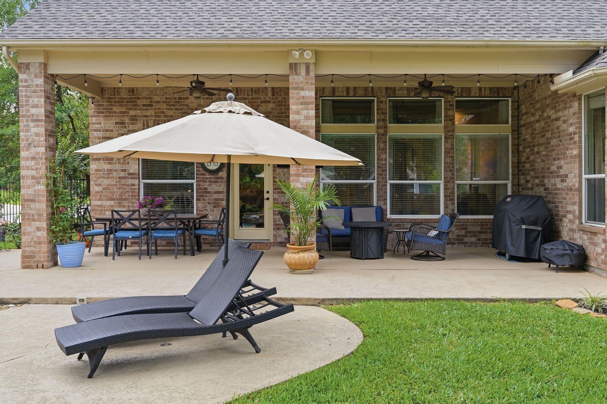 2 Indigo Bunting Place