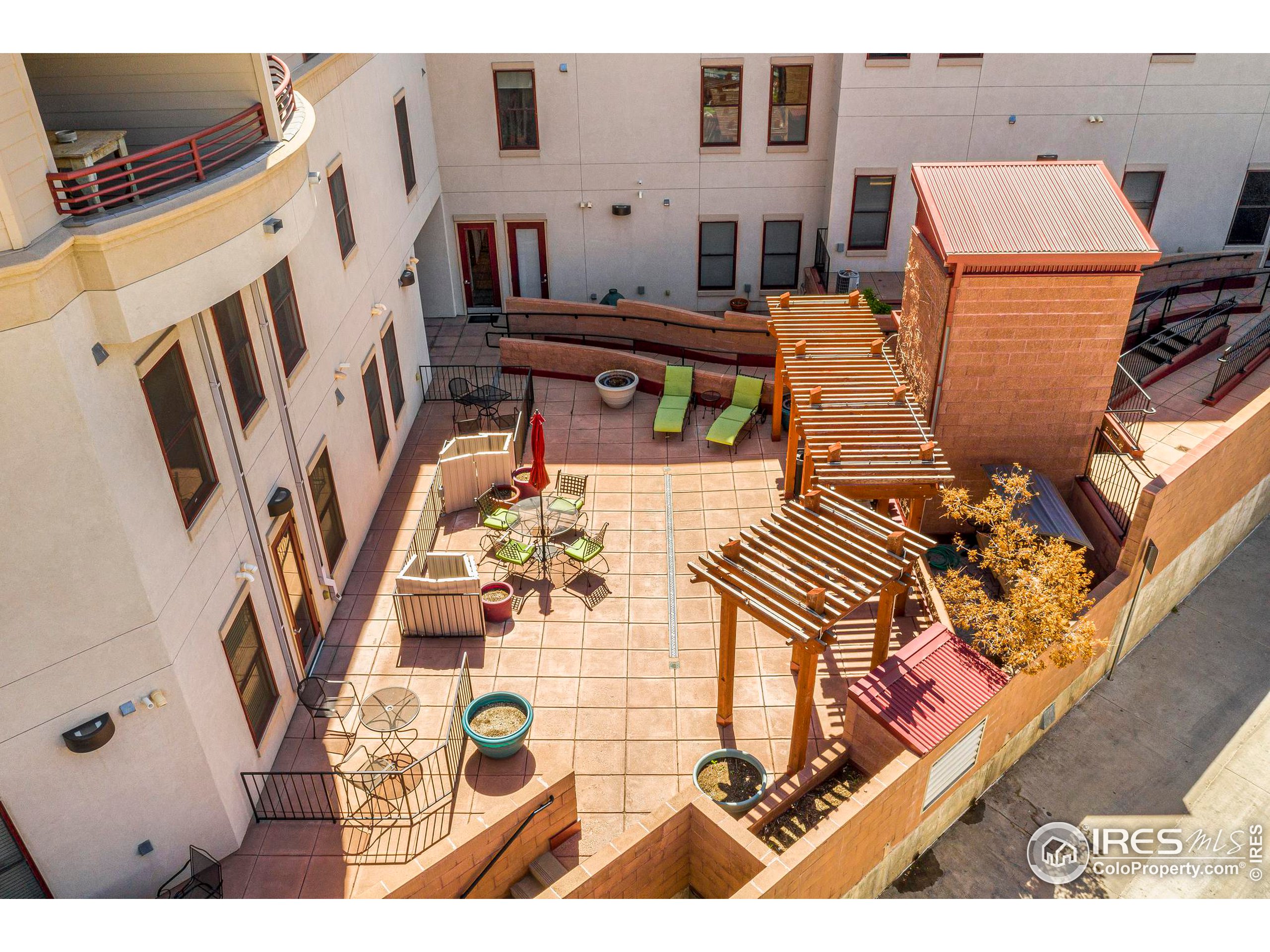 261 Pine St Unit: 104