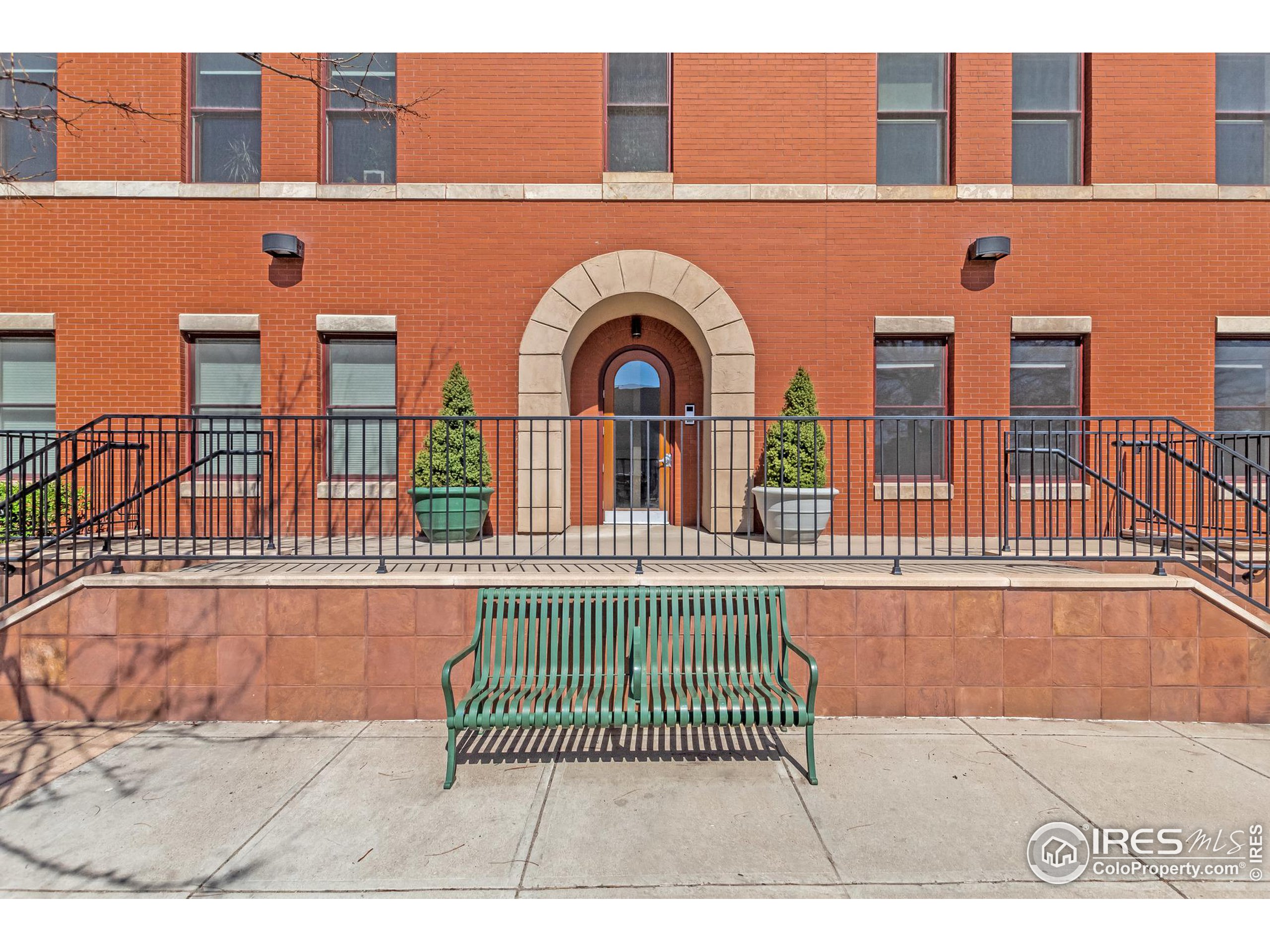 261 Pine St Unit: 104