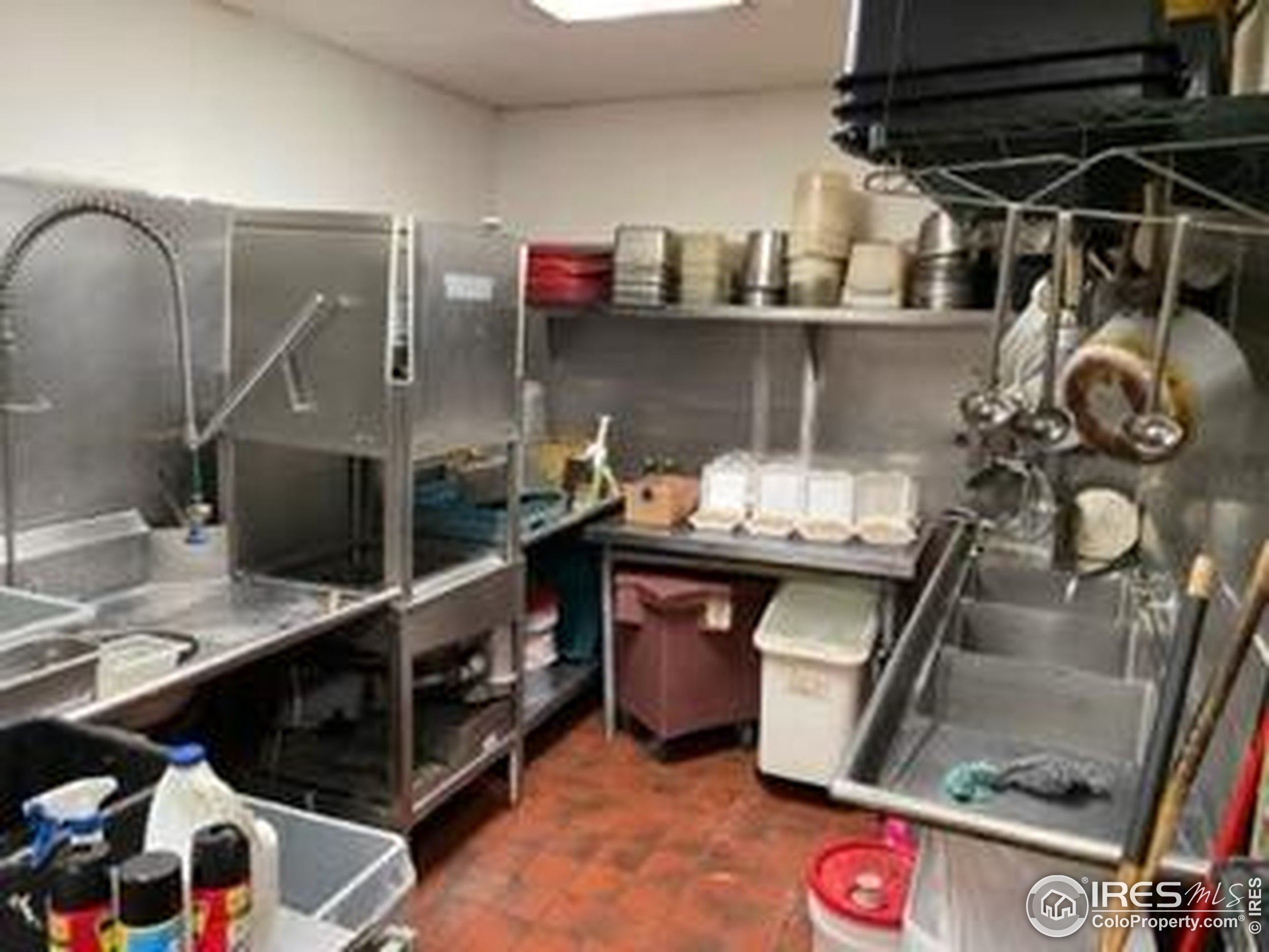 4930 W Colfax Ave
