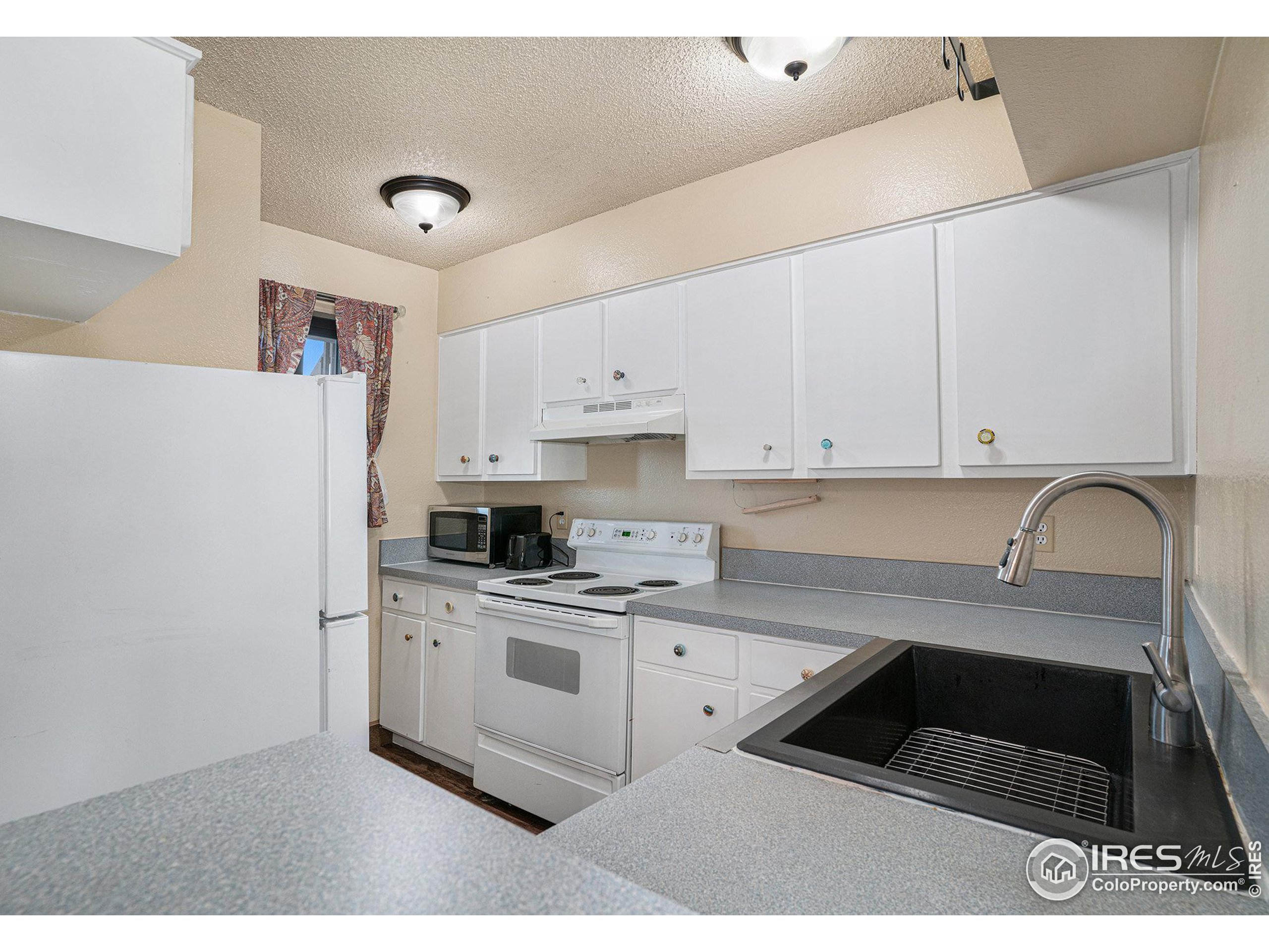 1705 Heatheridge Rd C-106