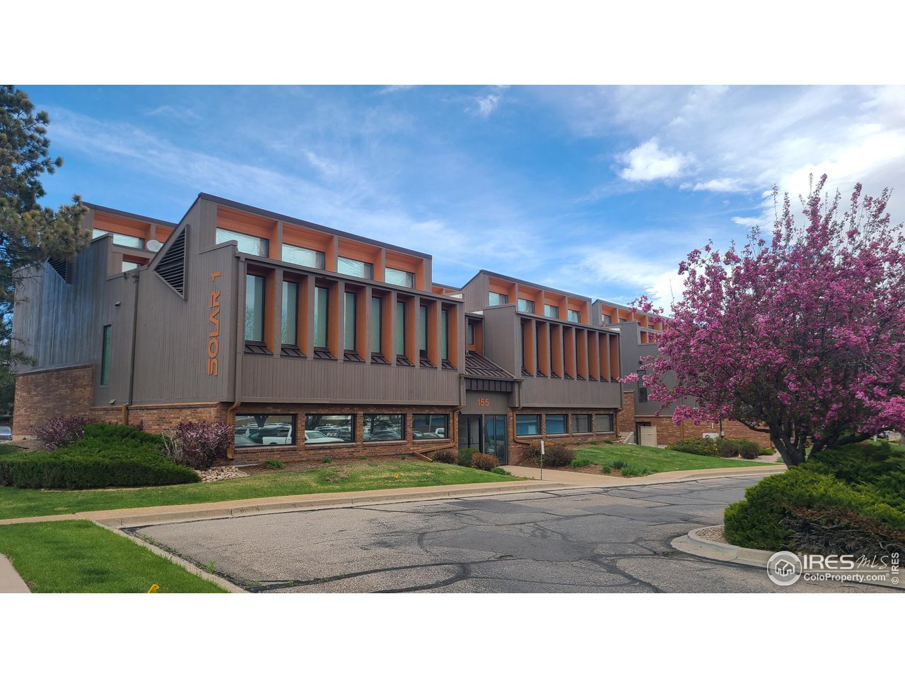 155 W Harvard St 102