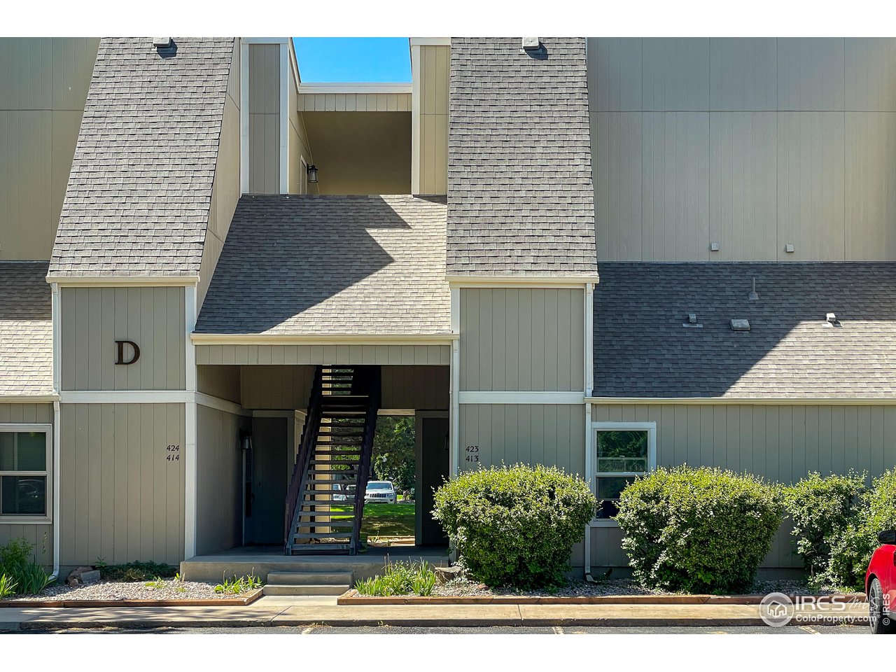 512 E Monroe Dr D420